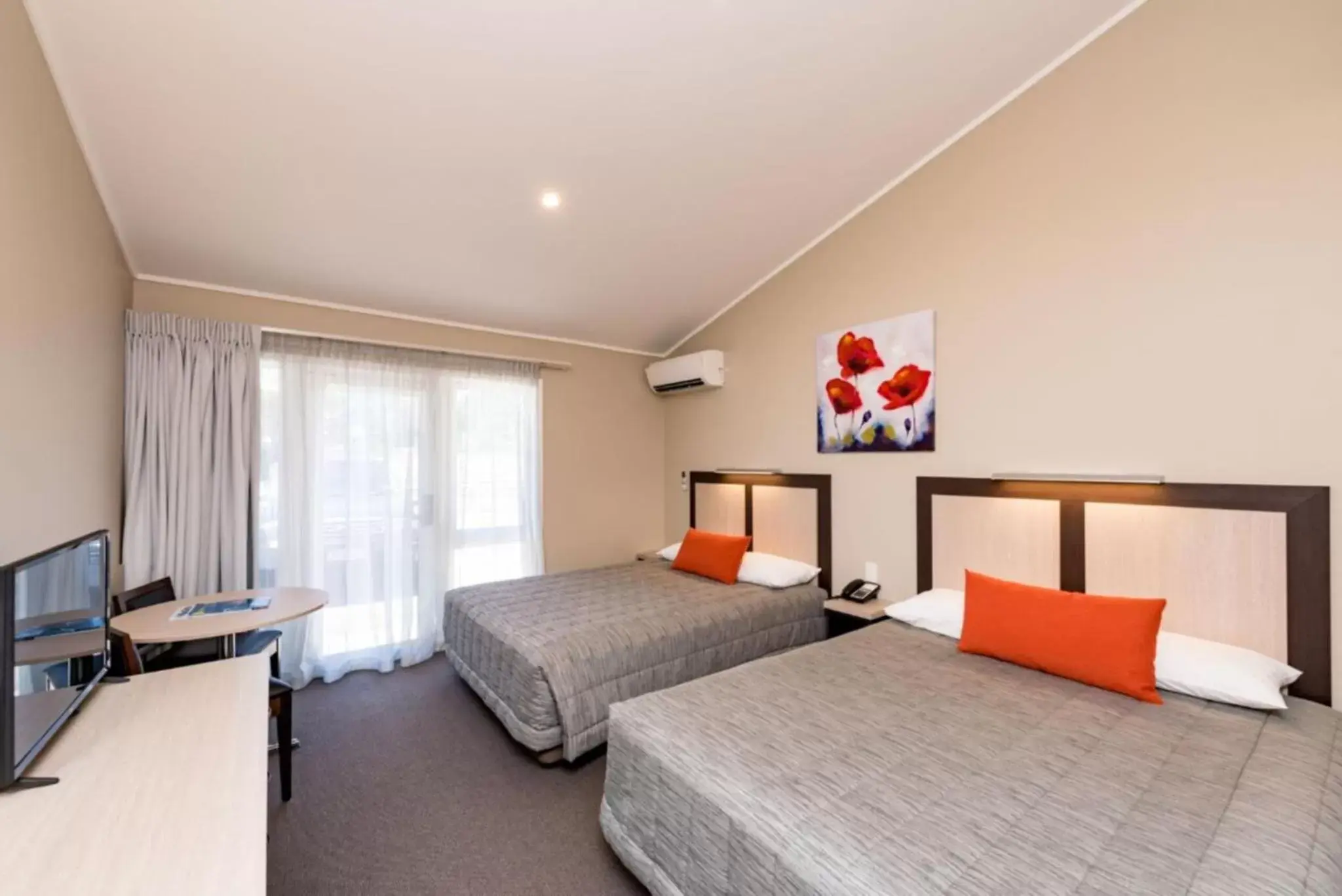 Superior Twin in Copthorne Solway Park, Wairarapa Superior Twin in Copthorne Solway Park, Wairarapa