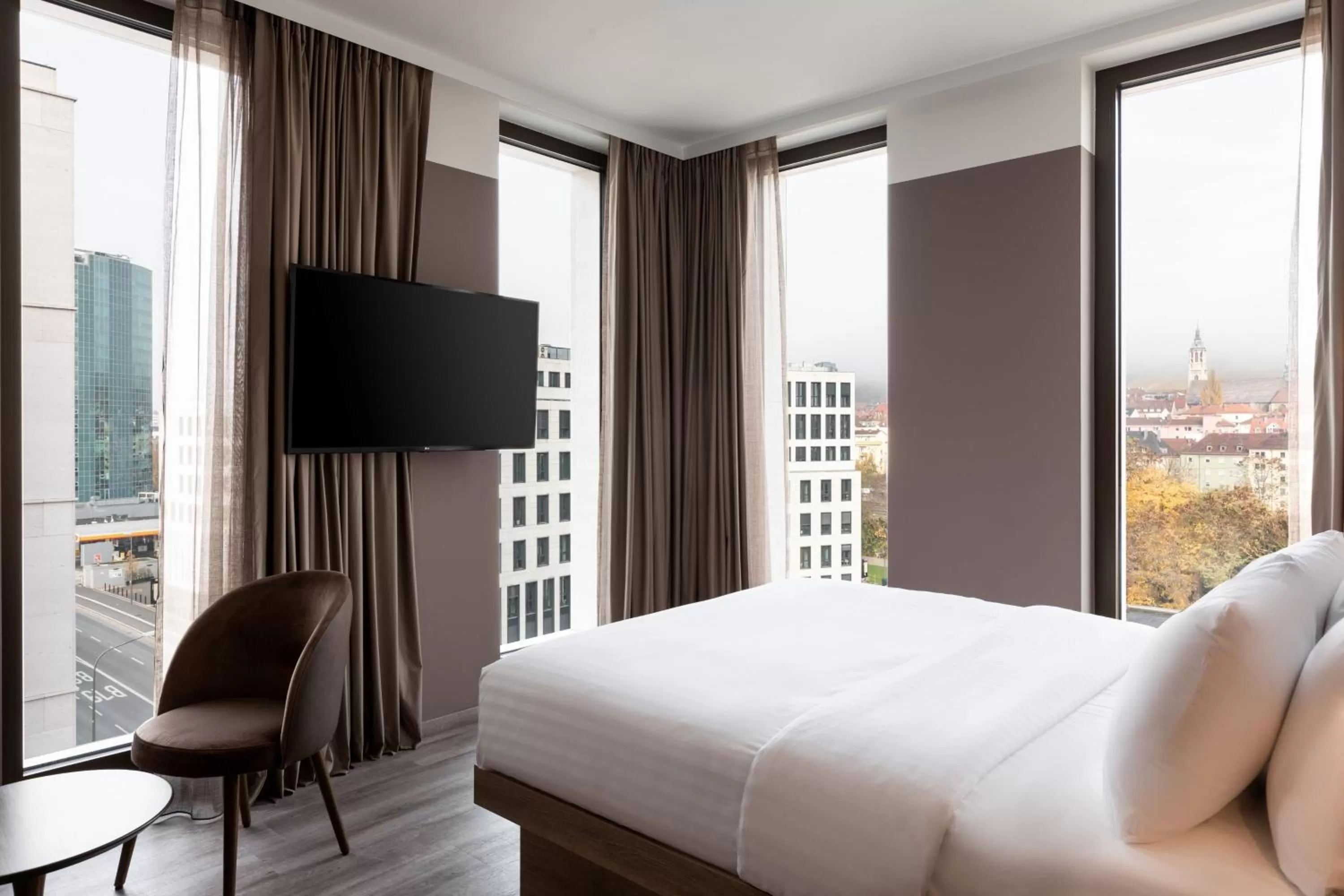 Photo of the whole room, Bed in AC Hotel by Marriott Wuerzburg