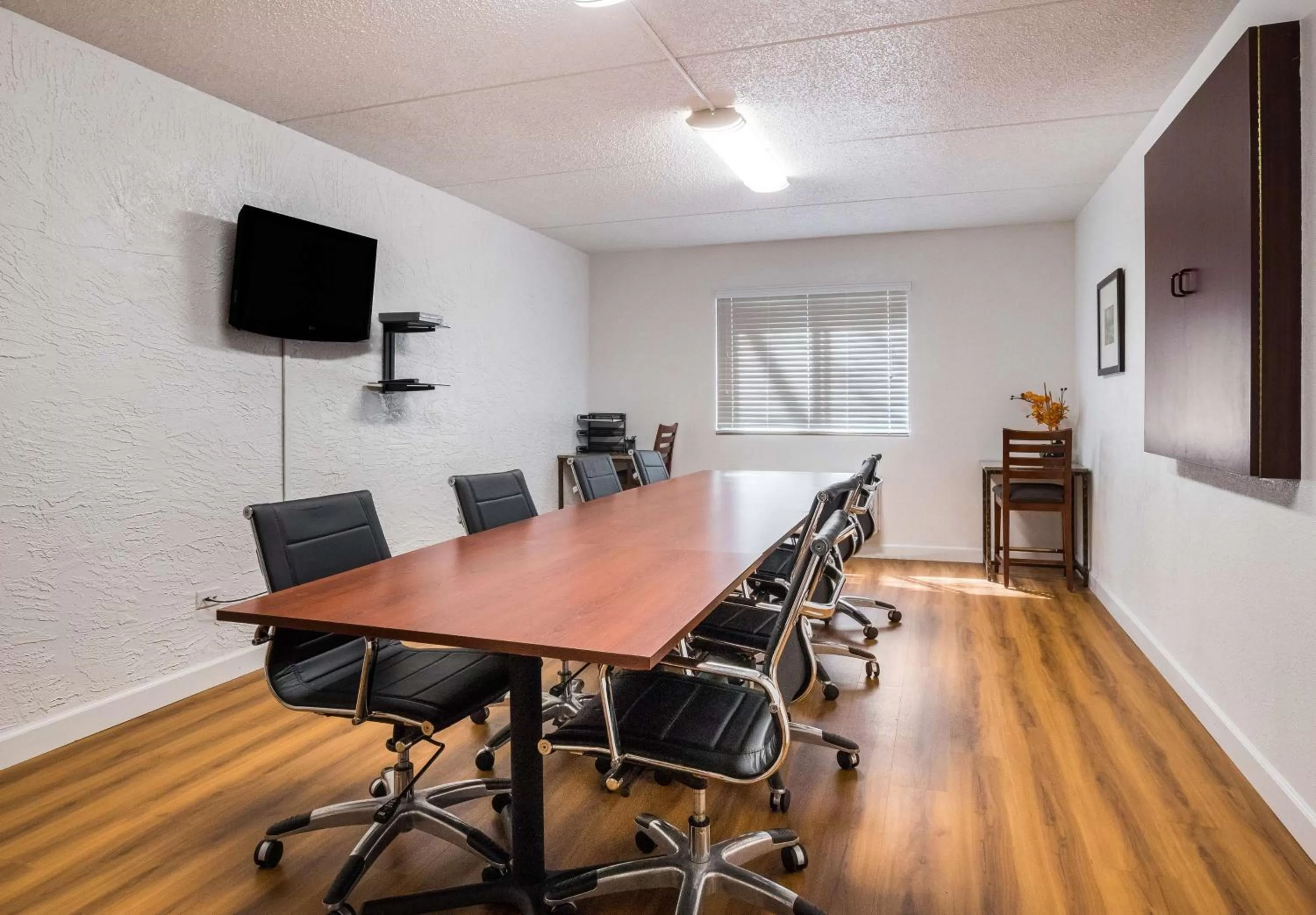Meeting/conference room in Motel 6-Prospect Heights, IL