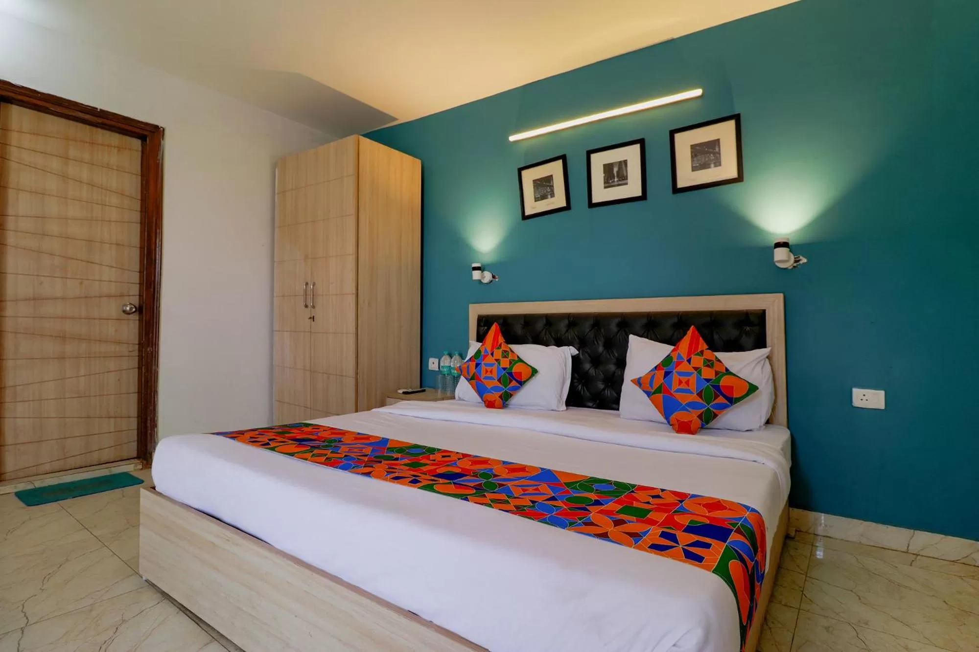 Bed in FabHotel Happy Inn