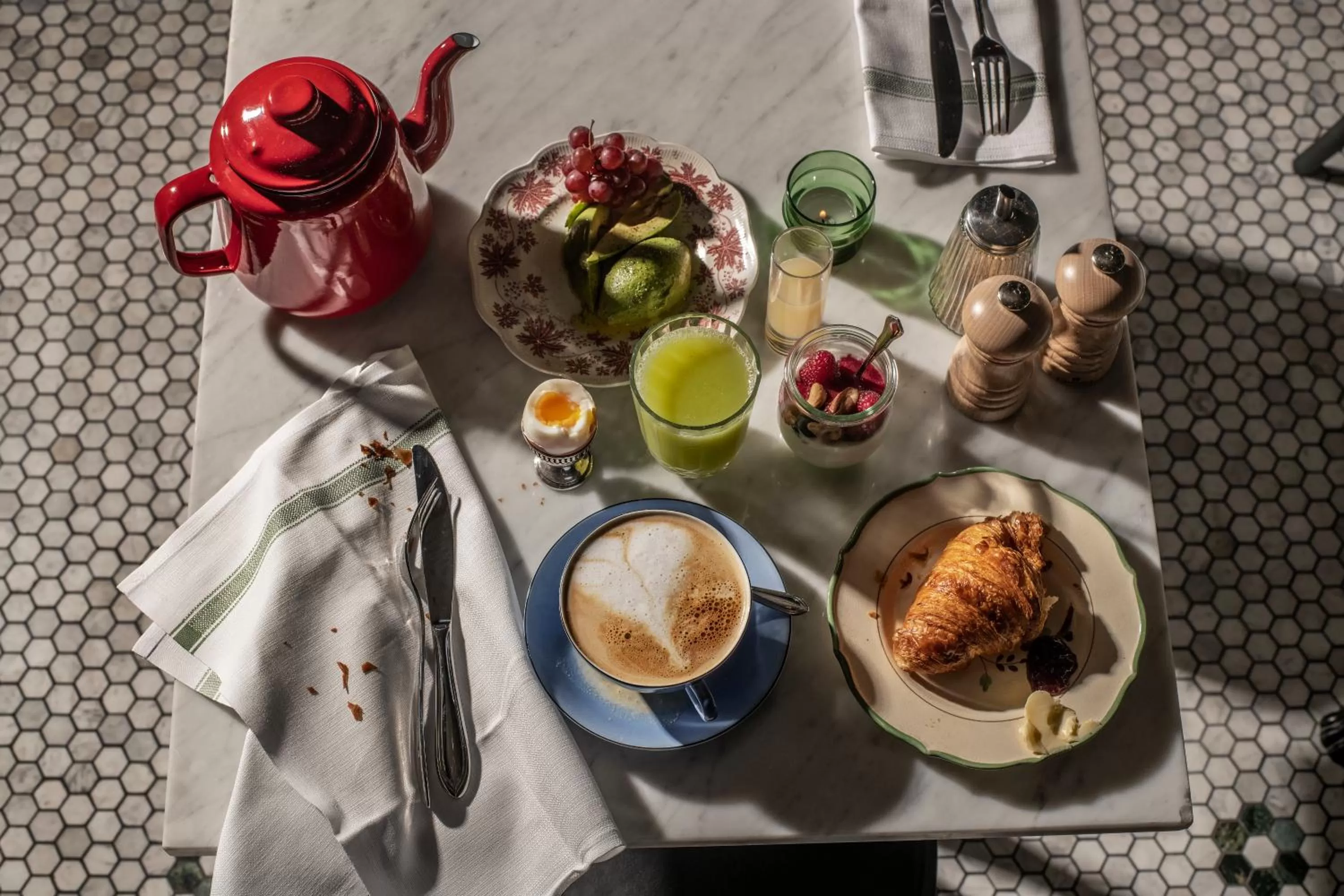 Food and drinks in The Sparrow Hotel