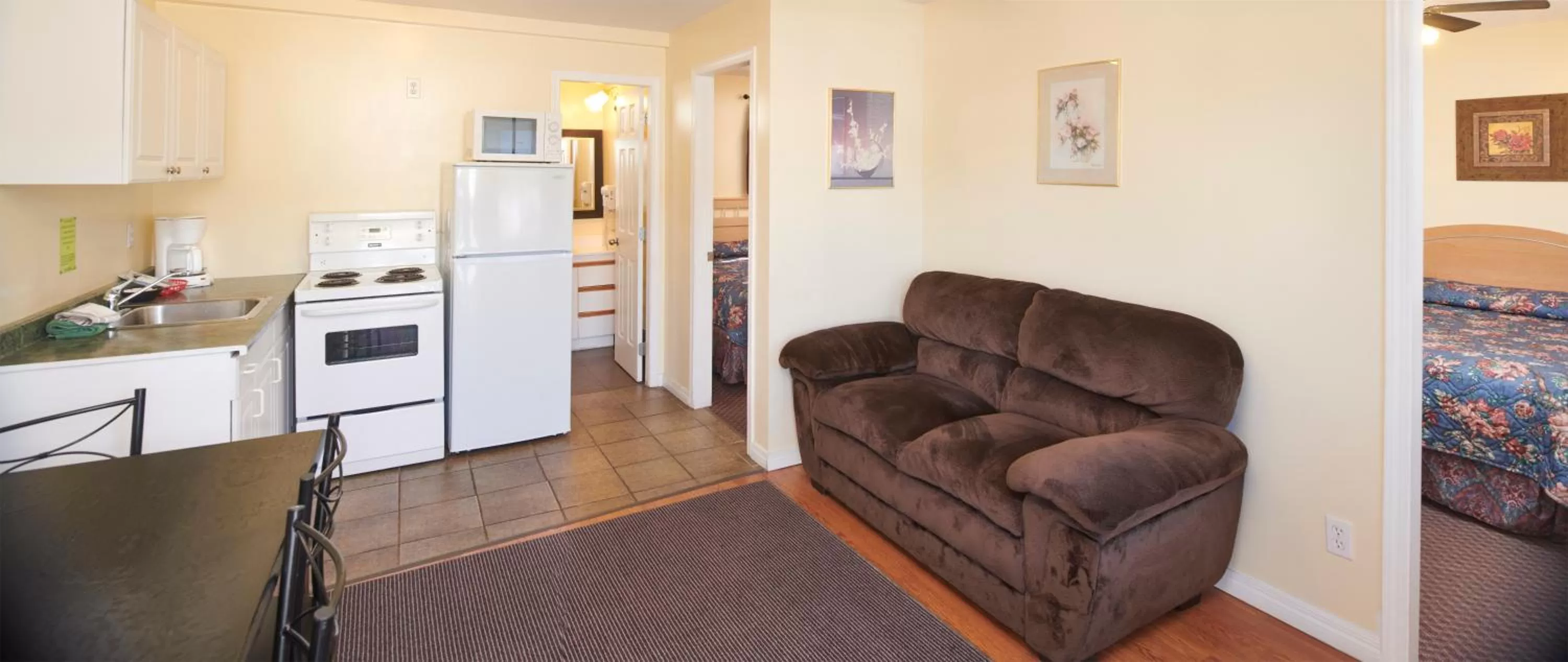 Bathroom in Black Sea Motel