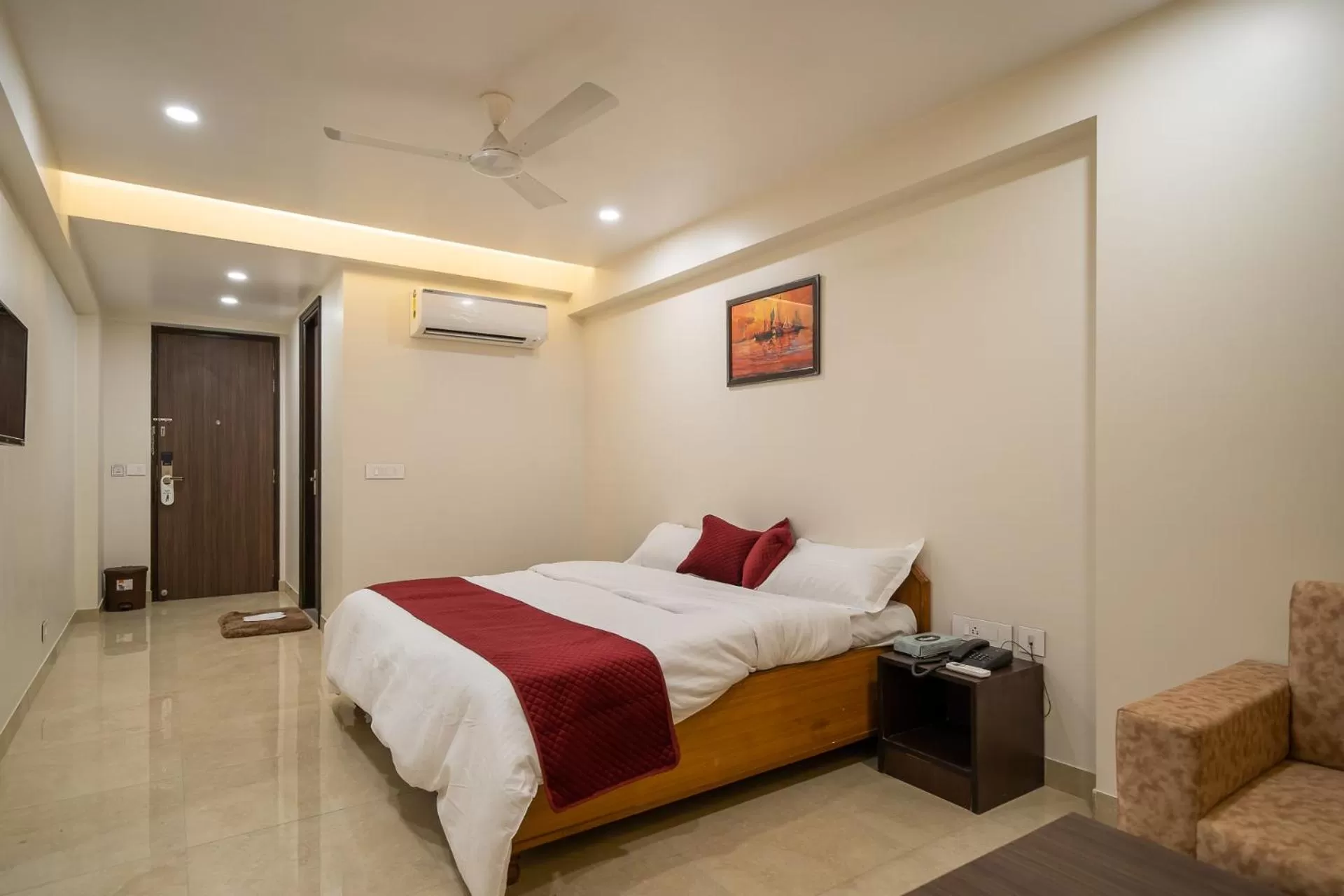 Bedroom, Bed in Sheerha Royal Residency-Near Jaipur Airport