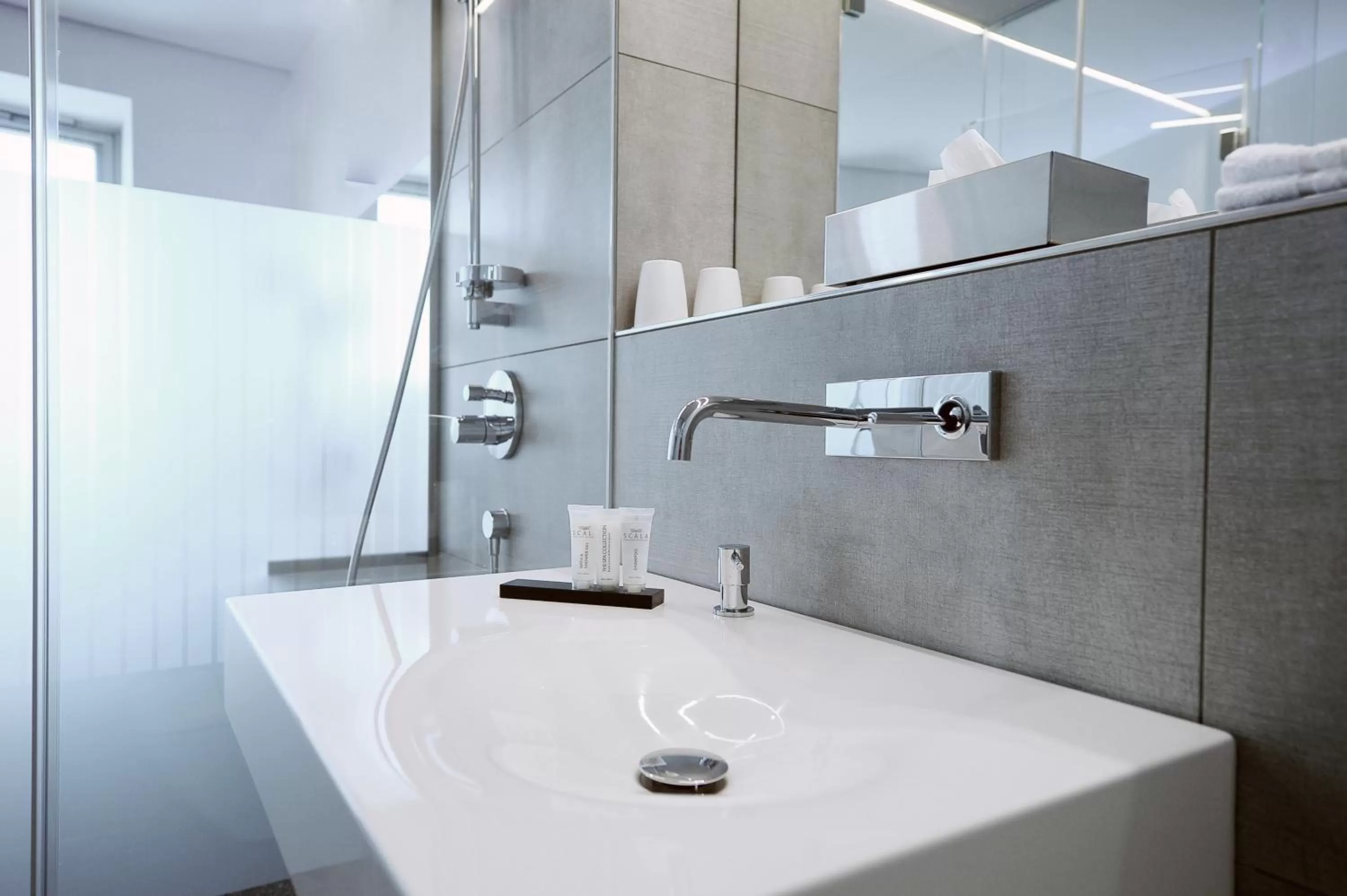 Bathroom in Scala Turm Hotel Restaurant