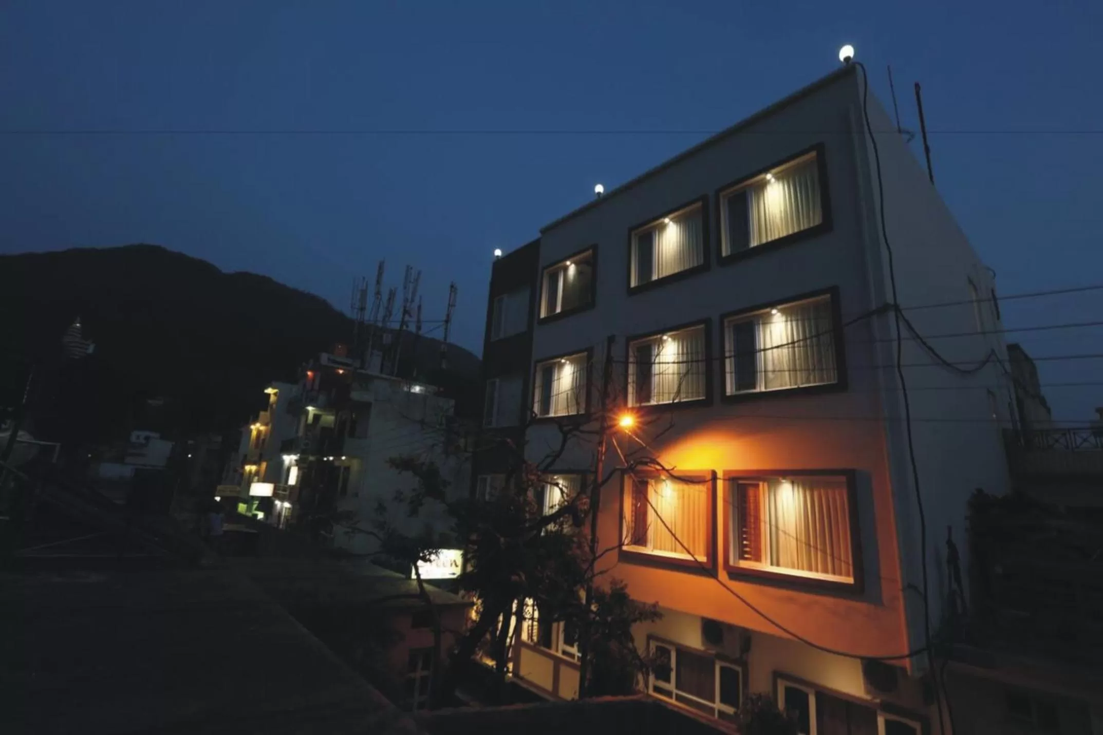 Property building in Hotel Green View - Behind Pramarth Niketan