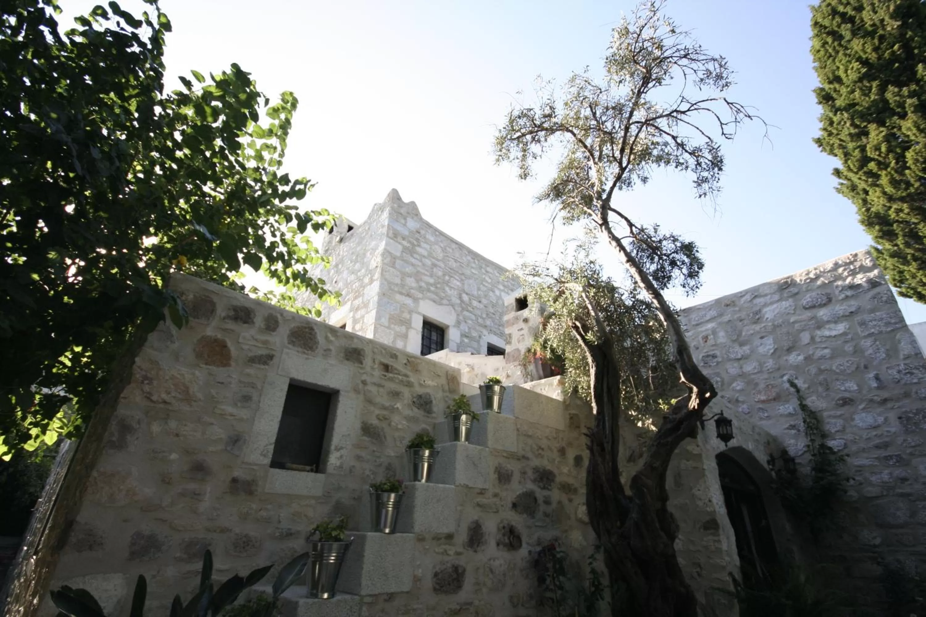 Facade/entrance, Property Building in Ha La Bodrum