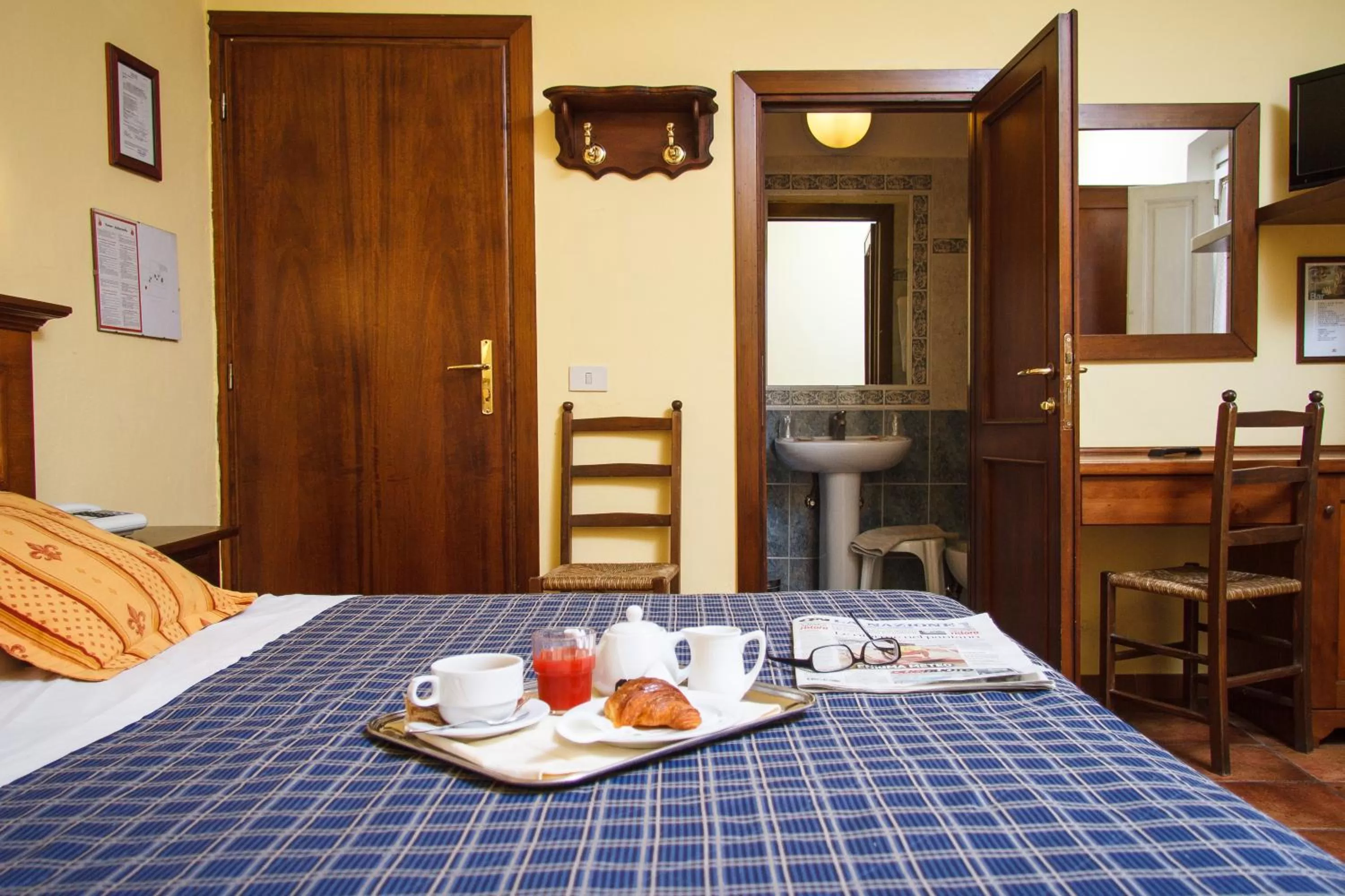 Bedroom, Bed in Hotel Nizza