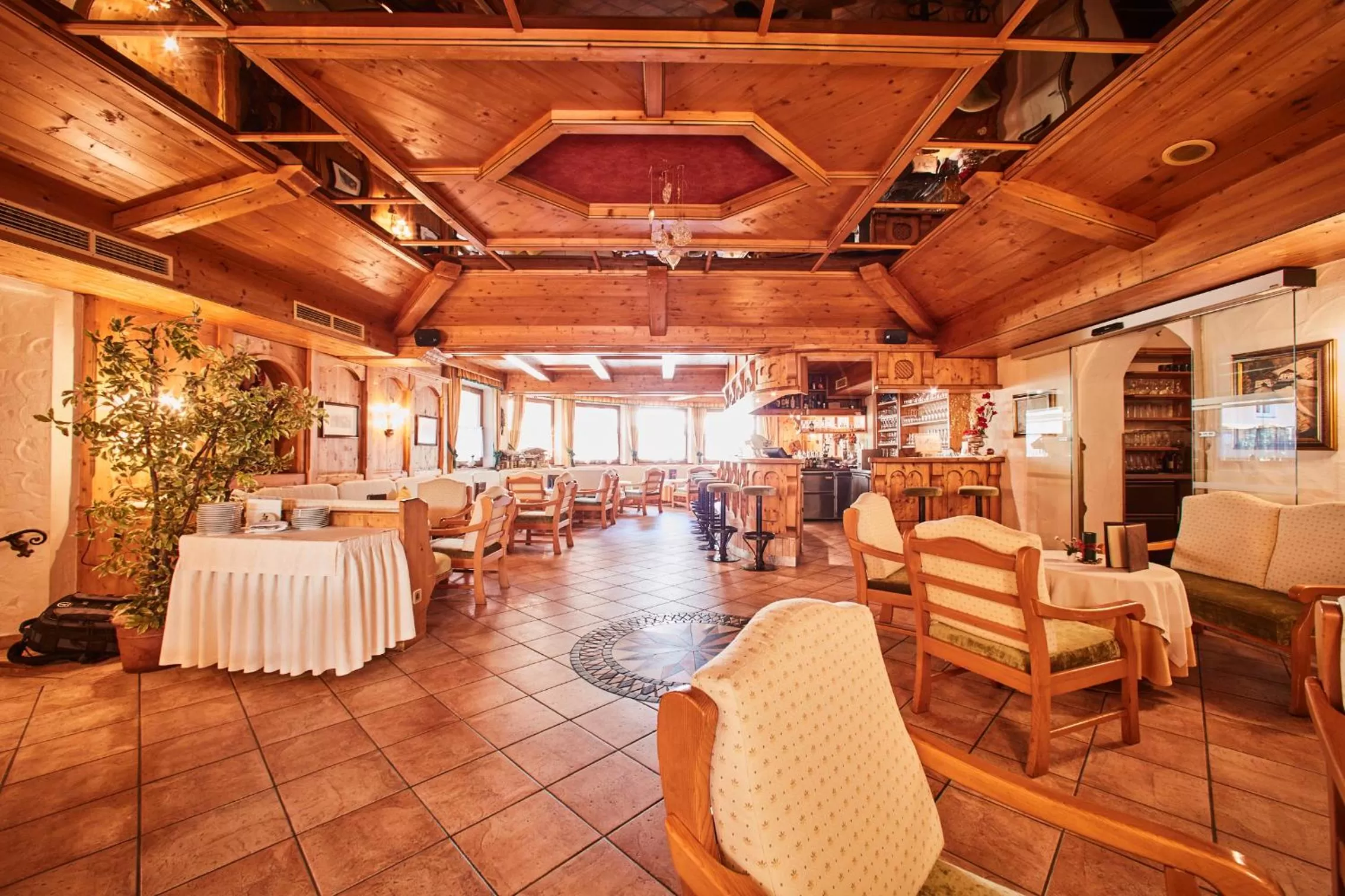 Restaurant/places to eat in Hotel Brennerspitz