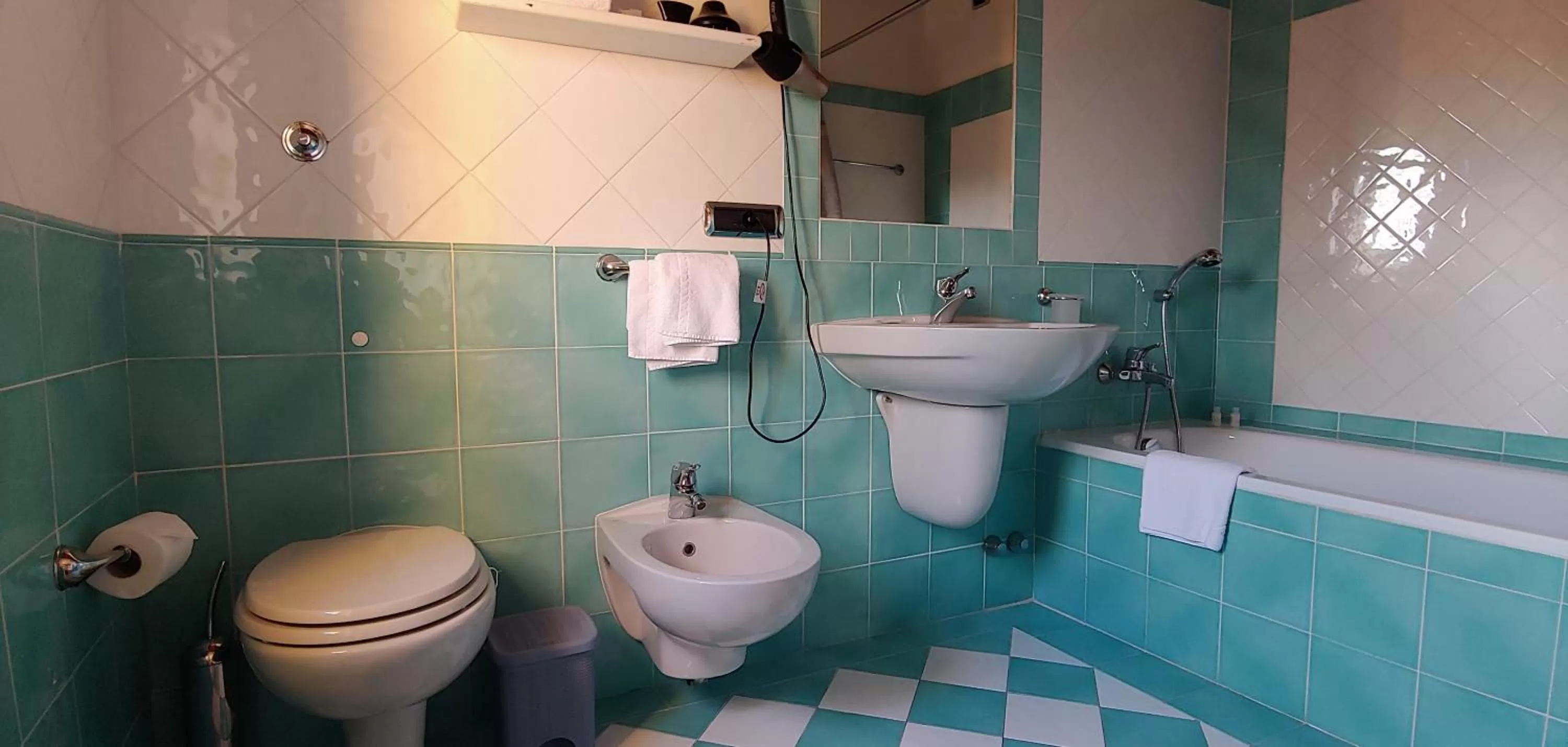 Bathroom in Torrebianca Tuscany