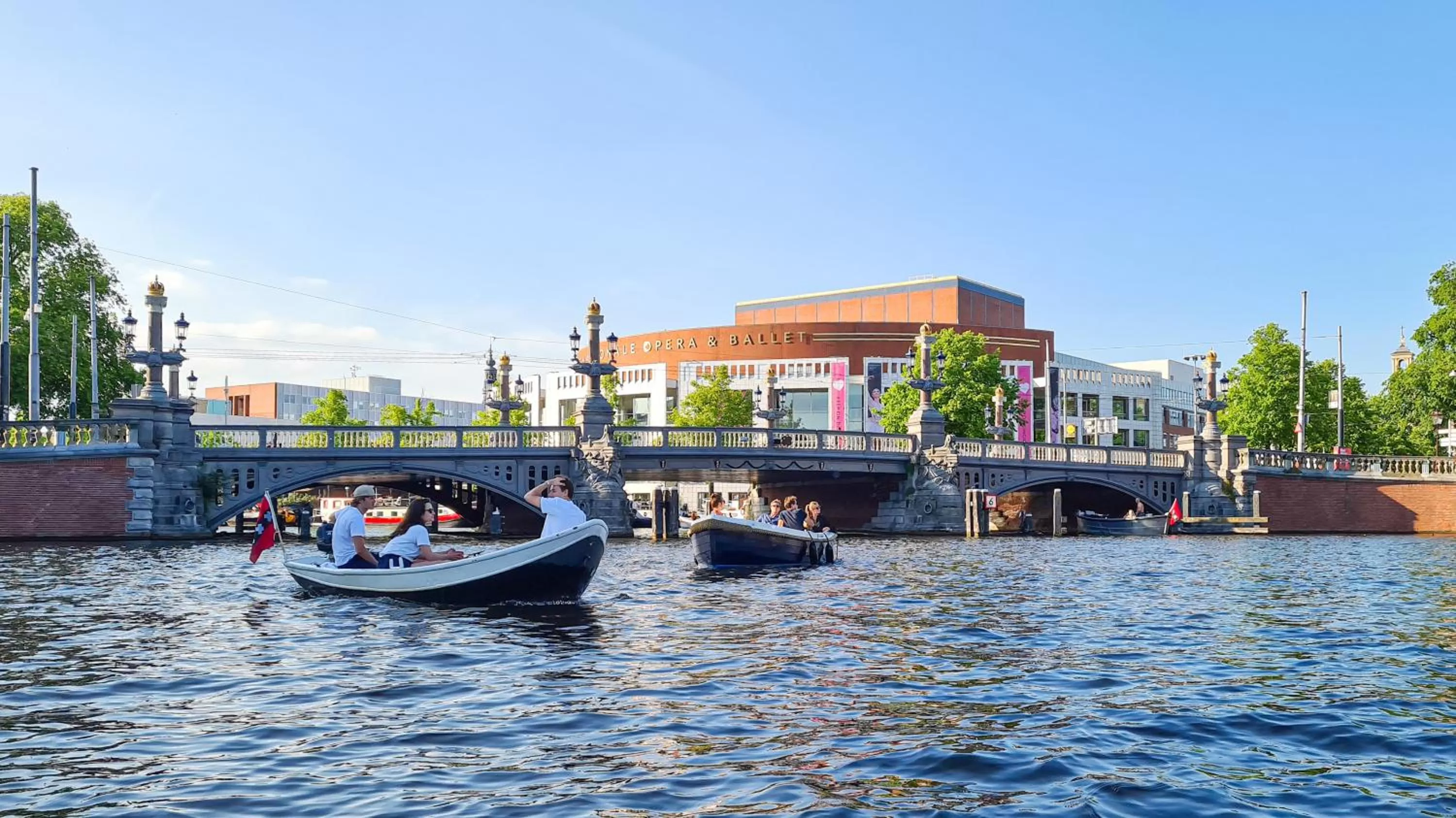 Neighbourhood in Hotel Alexander