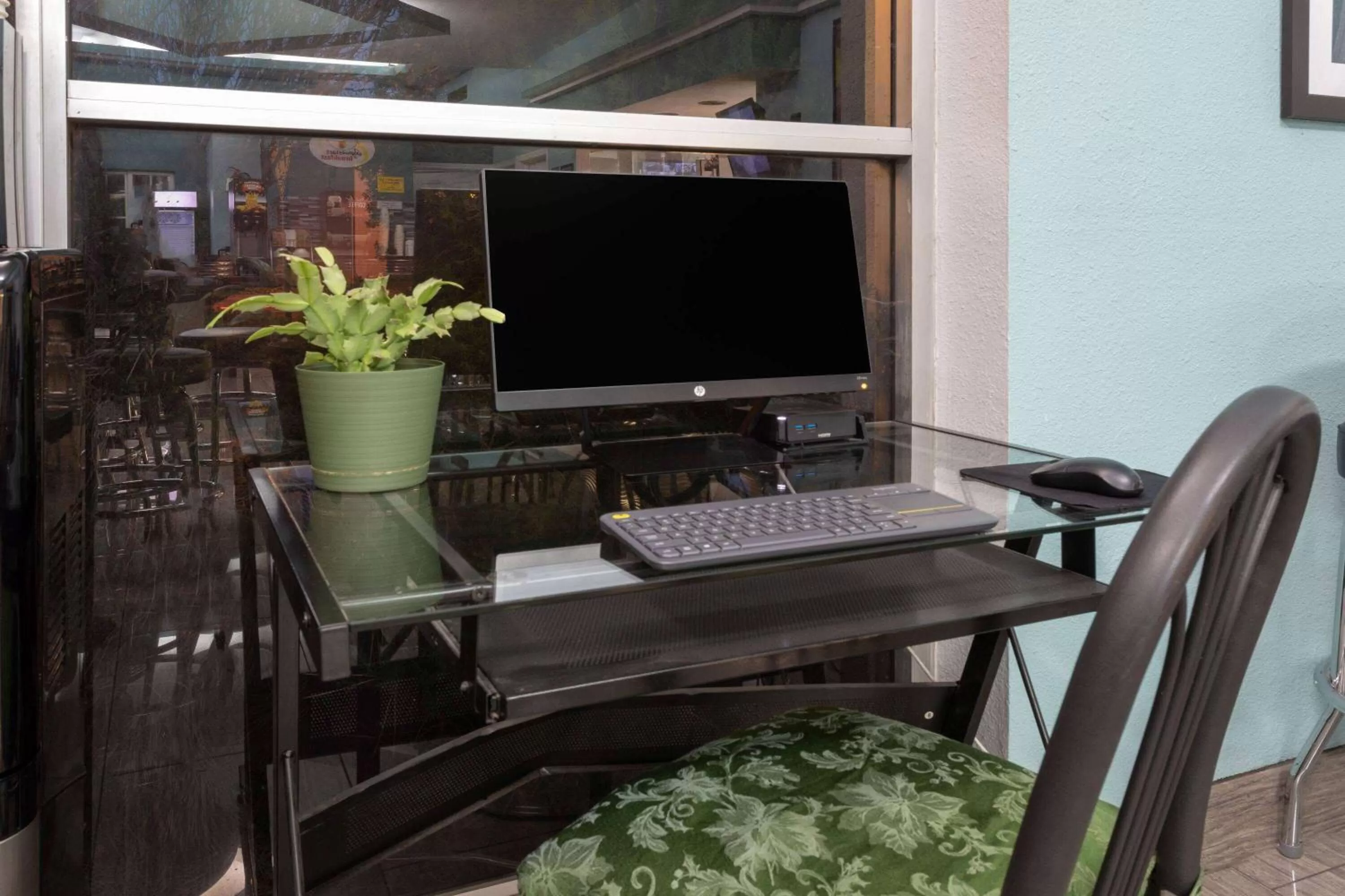 Business facilities in Super 8 by Wyndham NAU/Downtown Conference Center