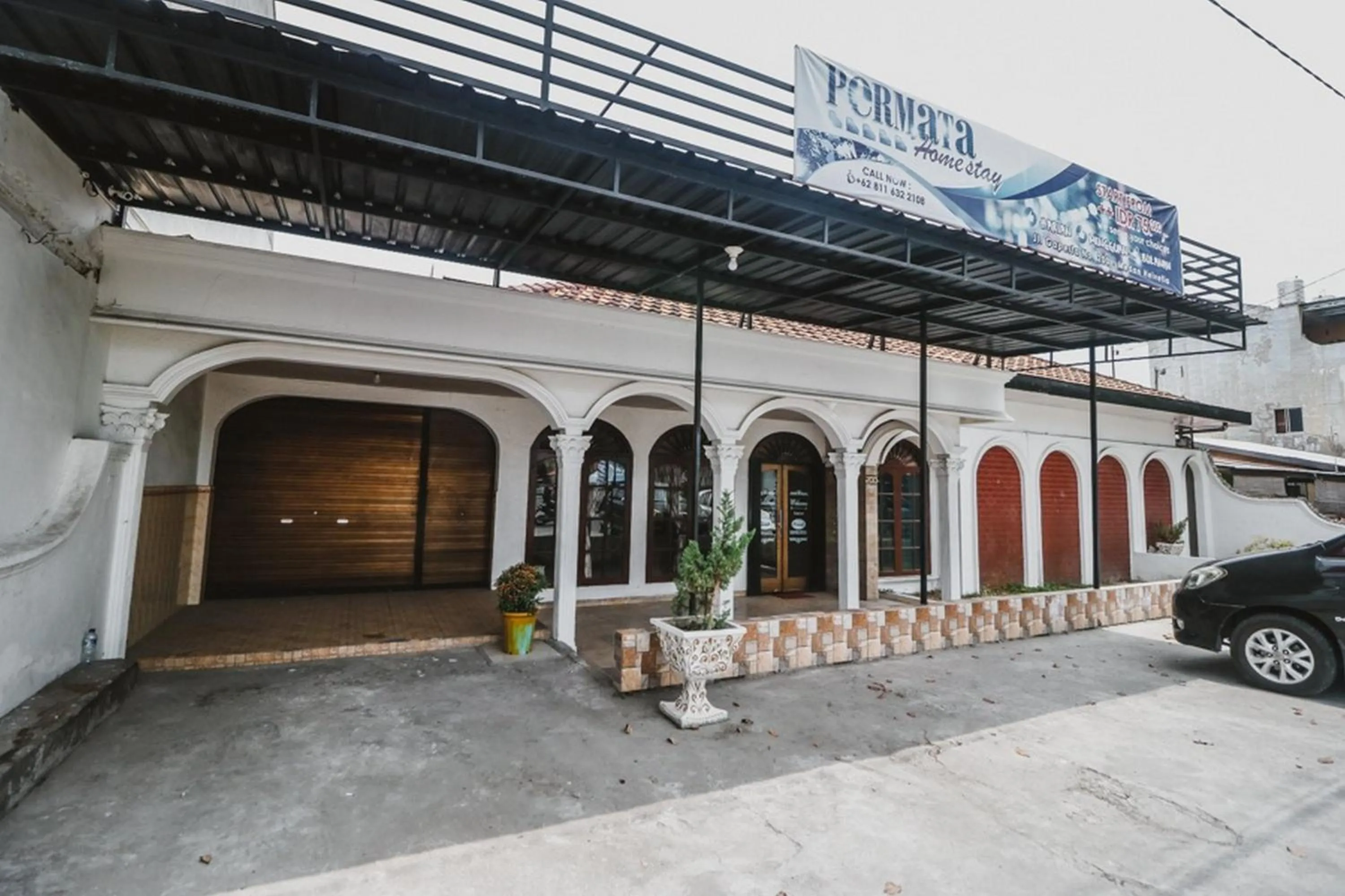 Property building in RedDoorz near Millennium ICT Center Medan