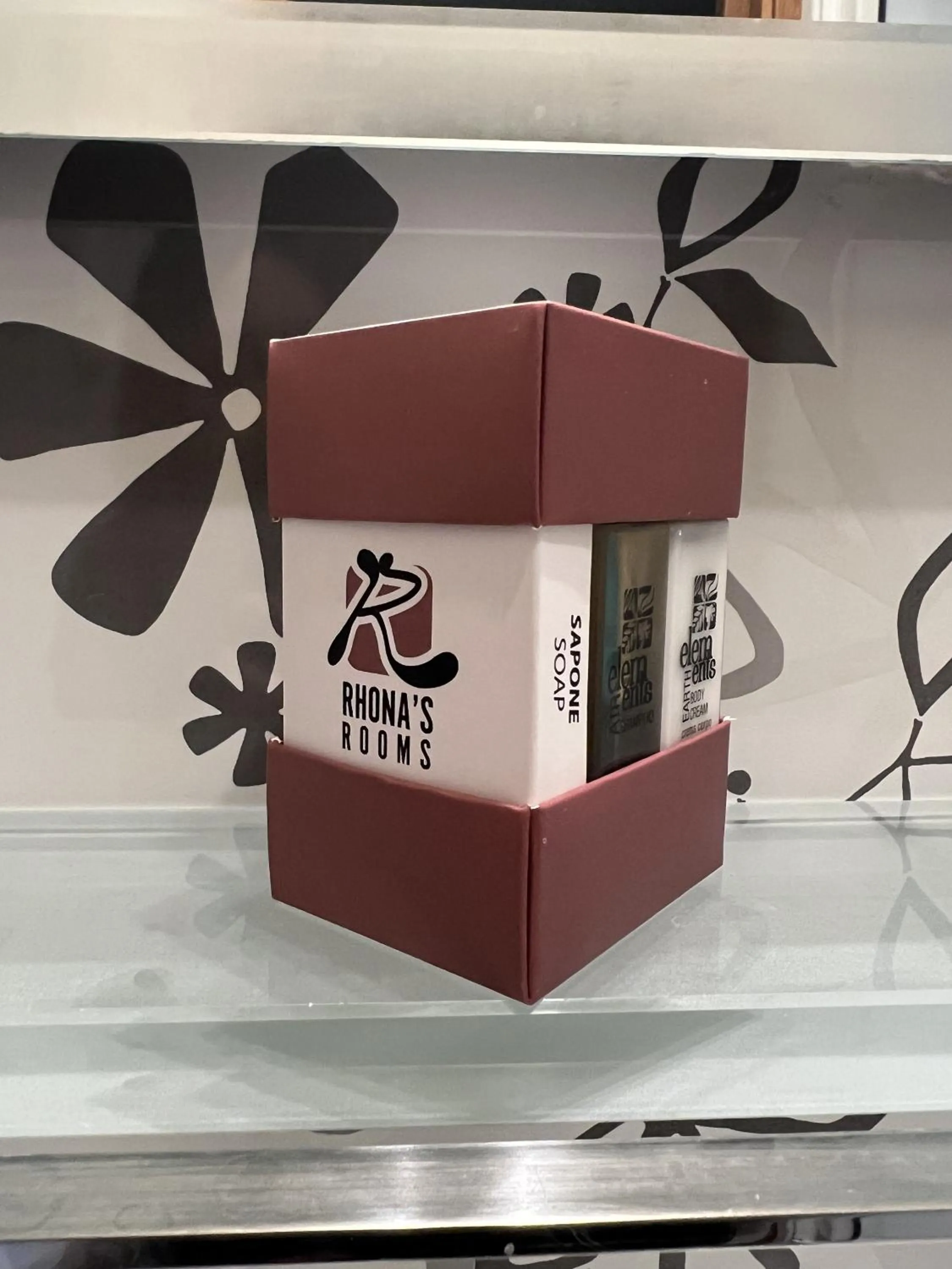 Bathroom in Condotti Rooms