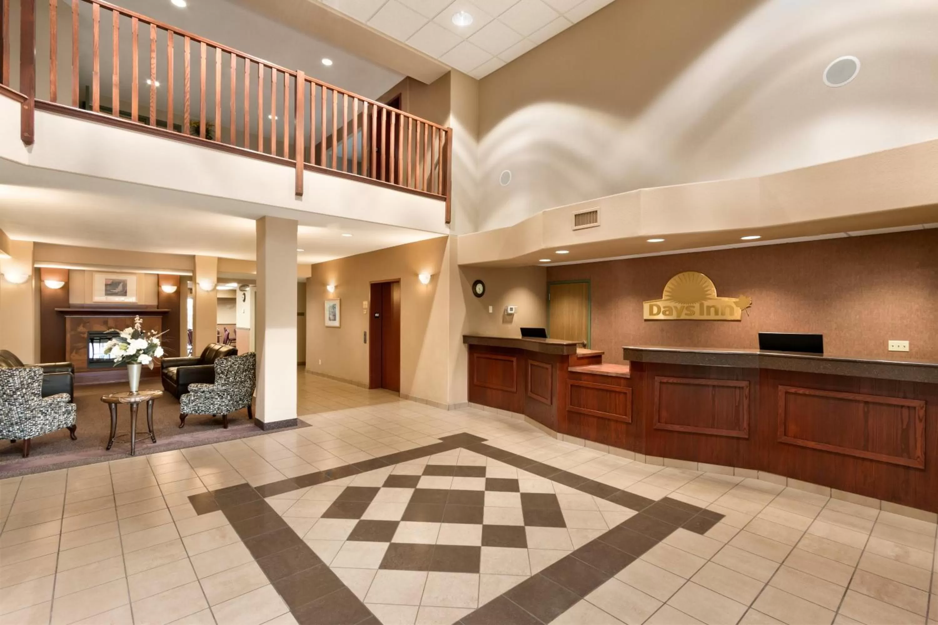 Lobby or reception in Days Inn by Wyndham Thunder Bay North