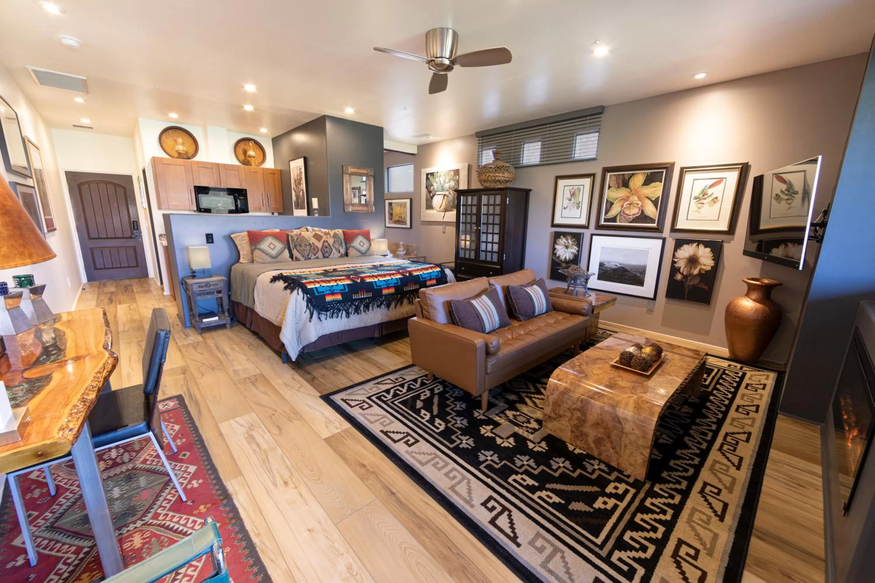 Living room in A Sunset Chateau