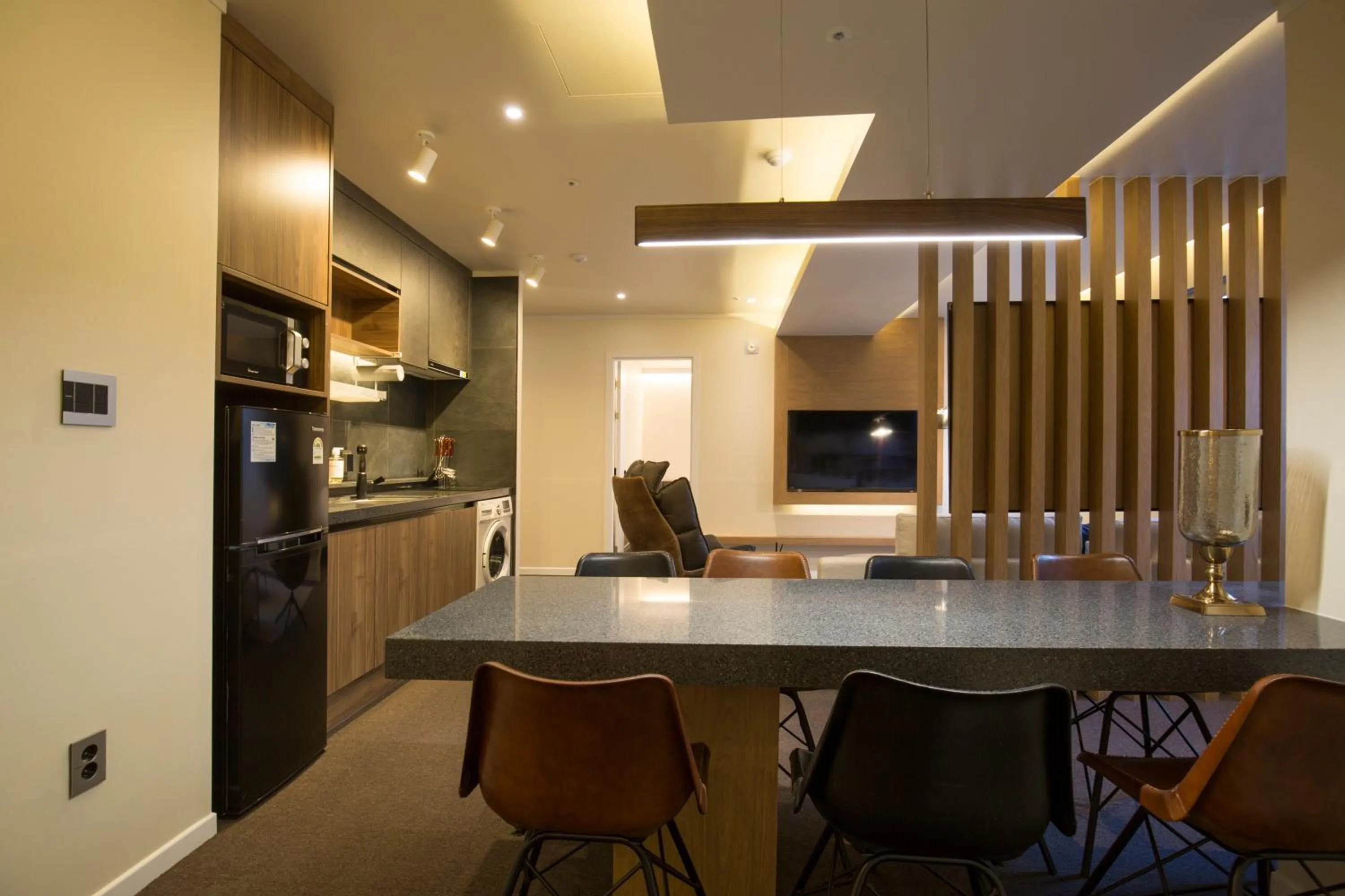 Dining area, Kitchen/Kitchenette in UH Suite The Jongno