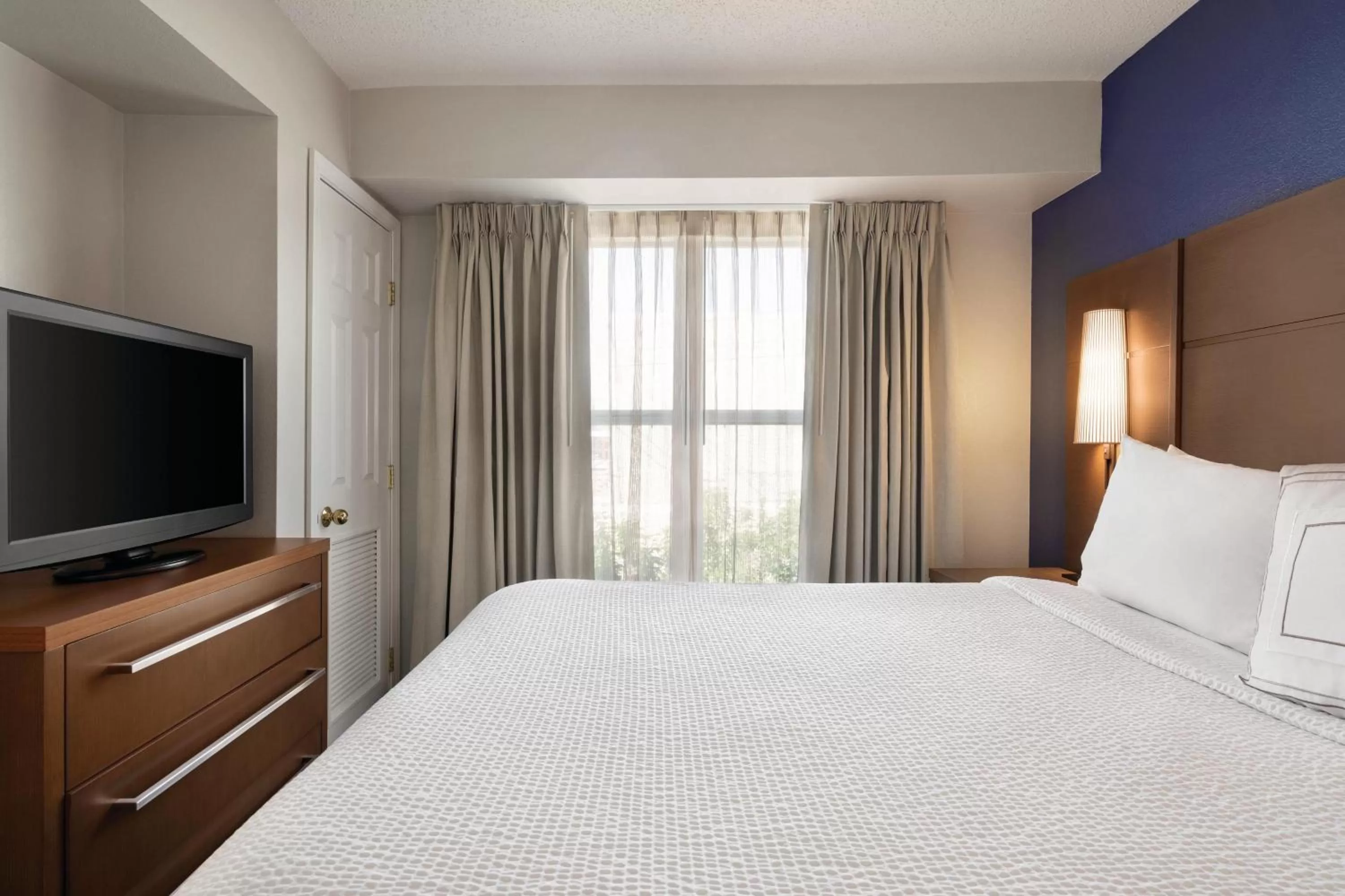 One-Bedroom Queen Suite with Sofa Bed in Residence Inn El Paso