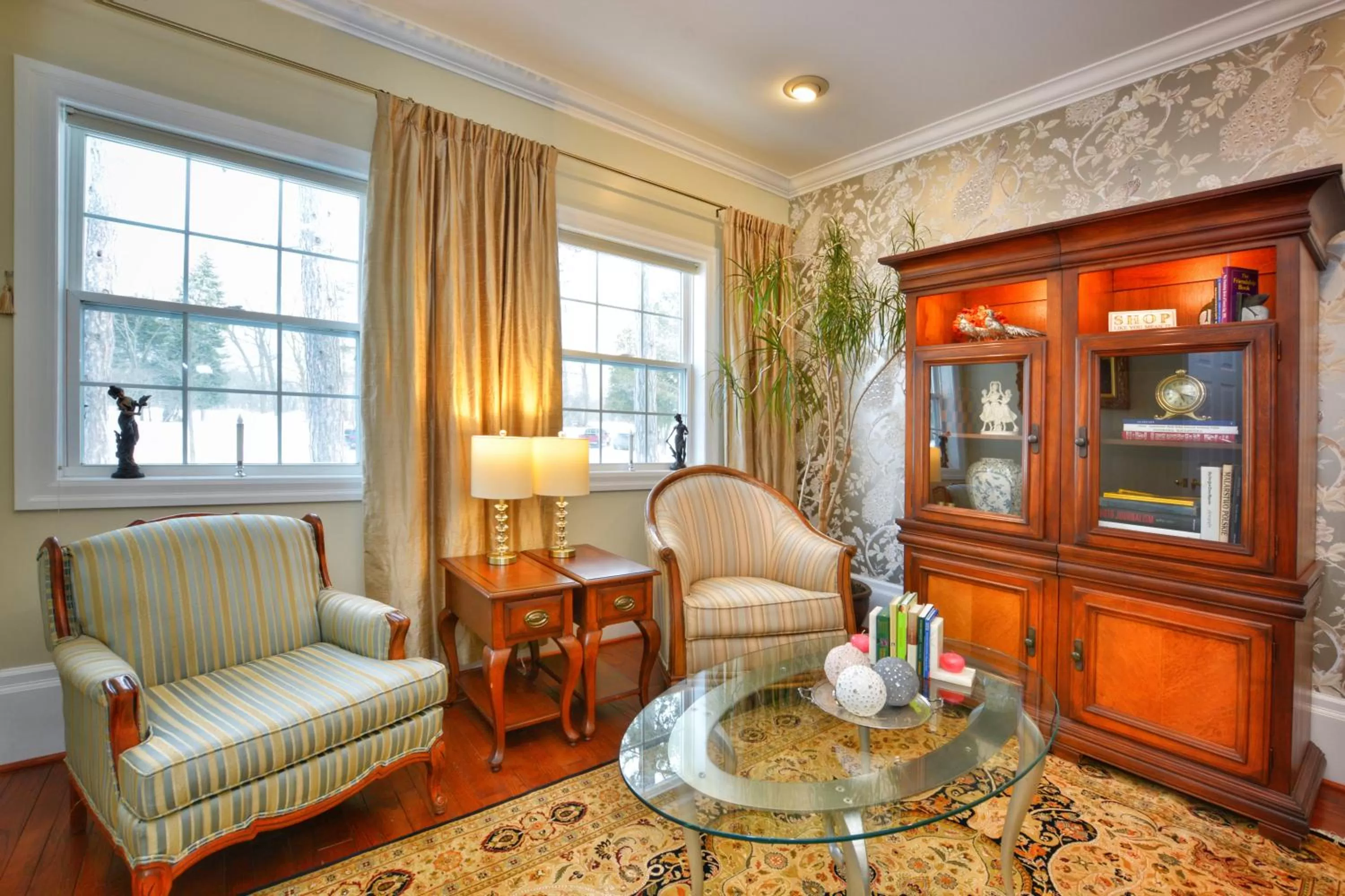 Library in Darlington House Bed and Breakfast