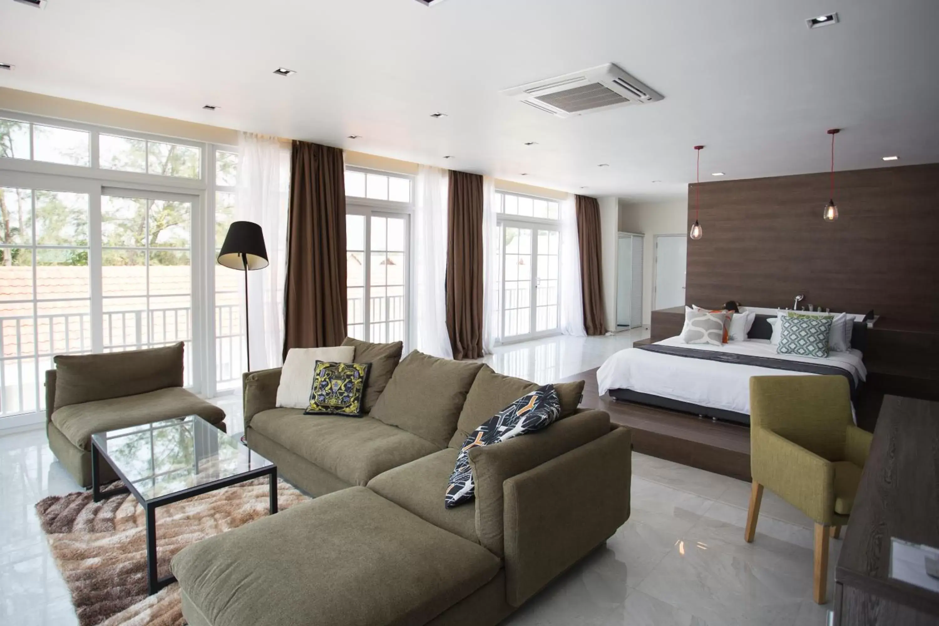 Deluxe Room with Sea View - single occupancy in White Boutique Hotel and Residences Deluxe Room with Sea View - single occupancy in White Boutique Hotel and Residences