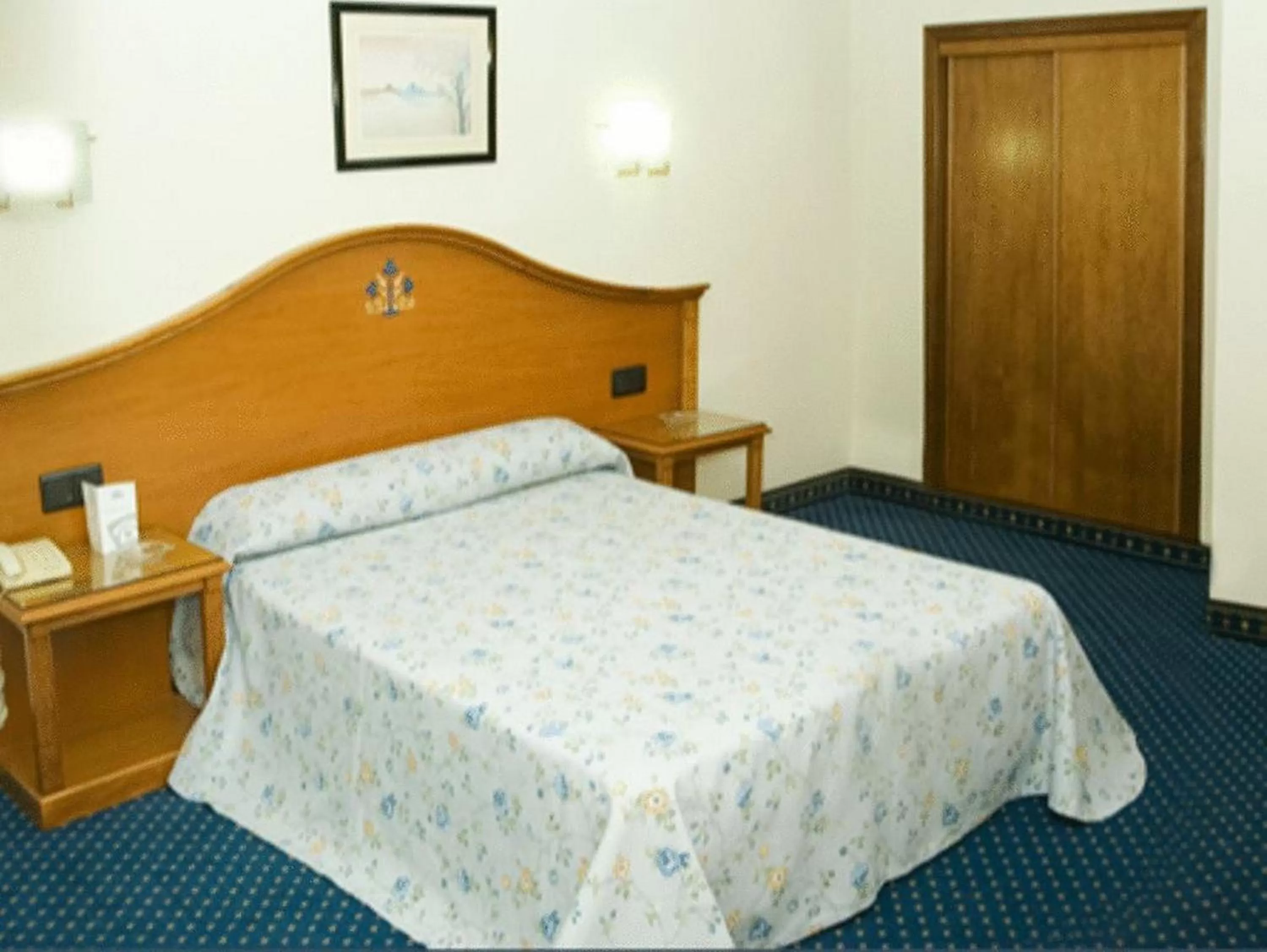 Bedroom, Bed in Hotel Ébora by Vivere Stays