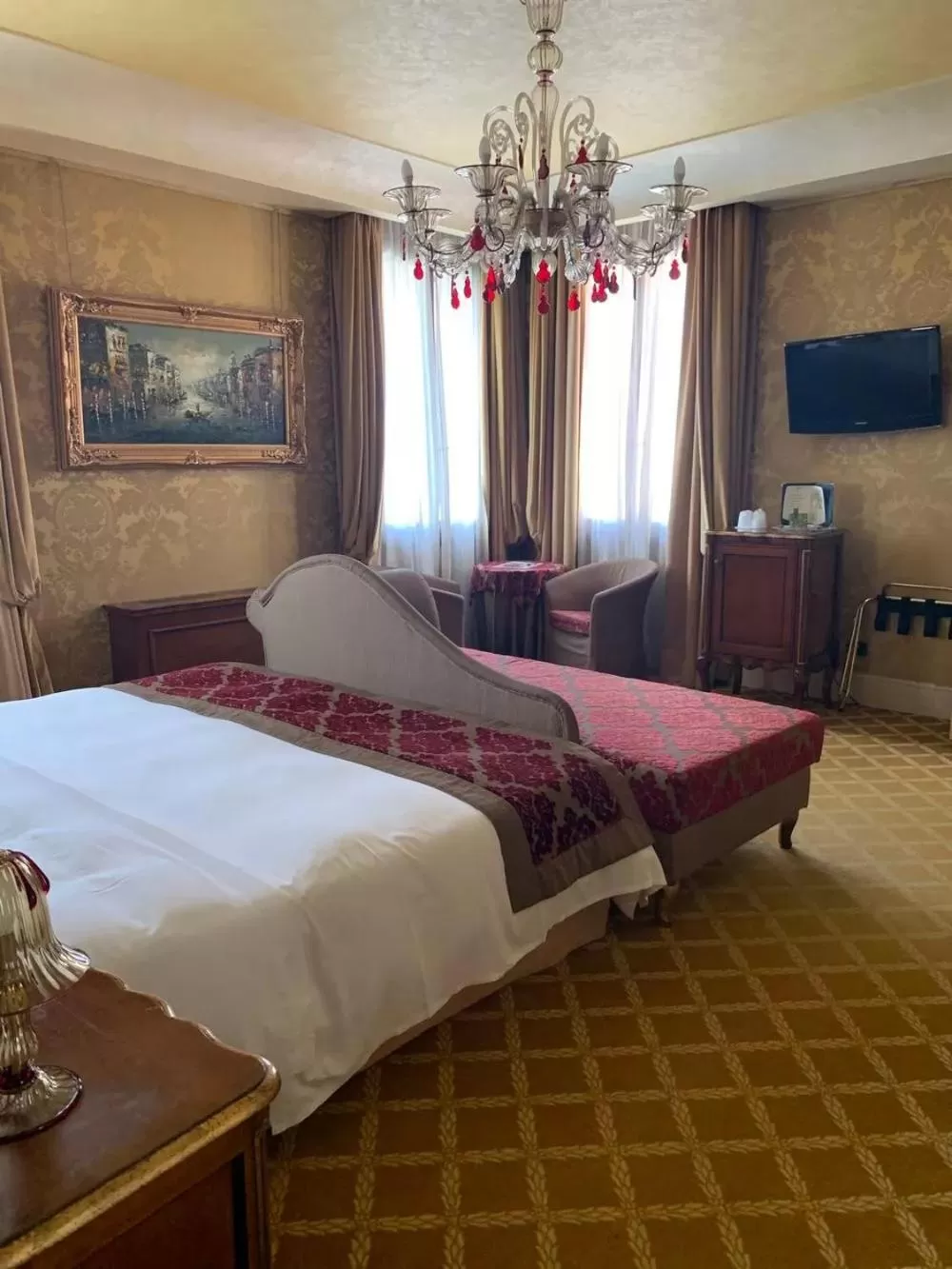 Bed in Pesaro Palace