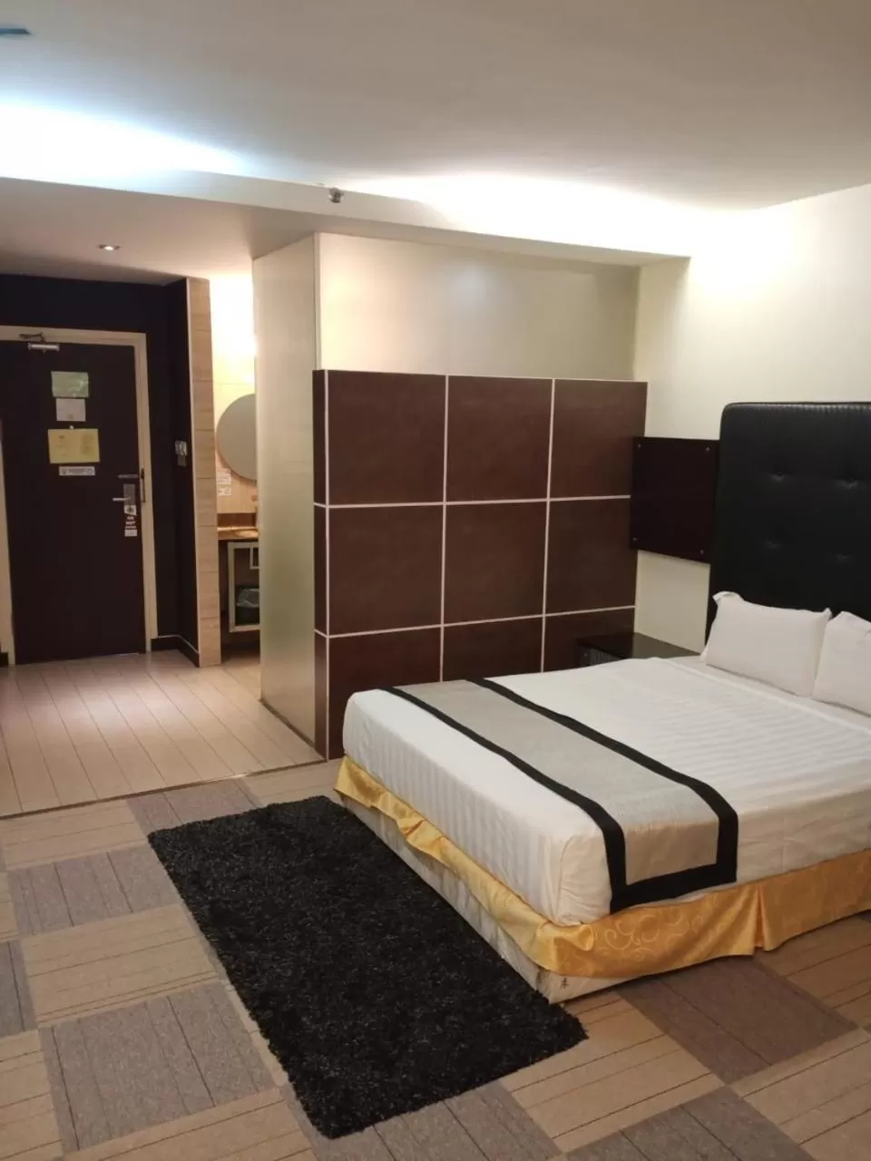 Bedroom, Bed in Shervinton Executive Boutique Hotel