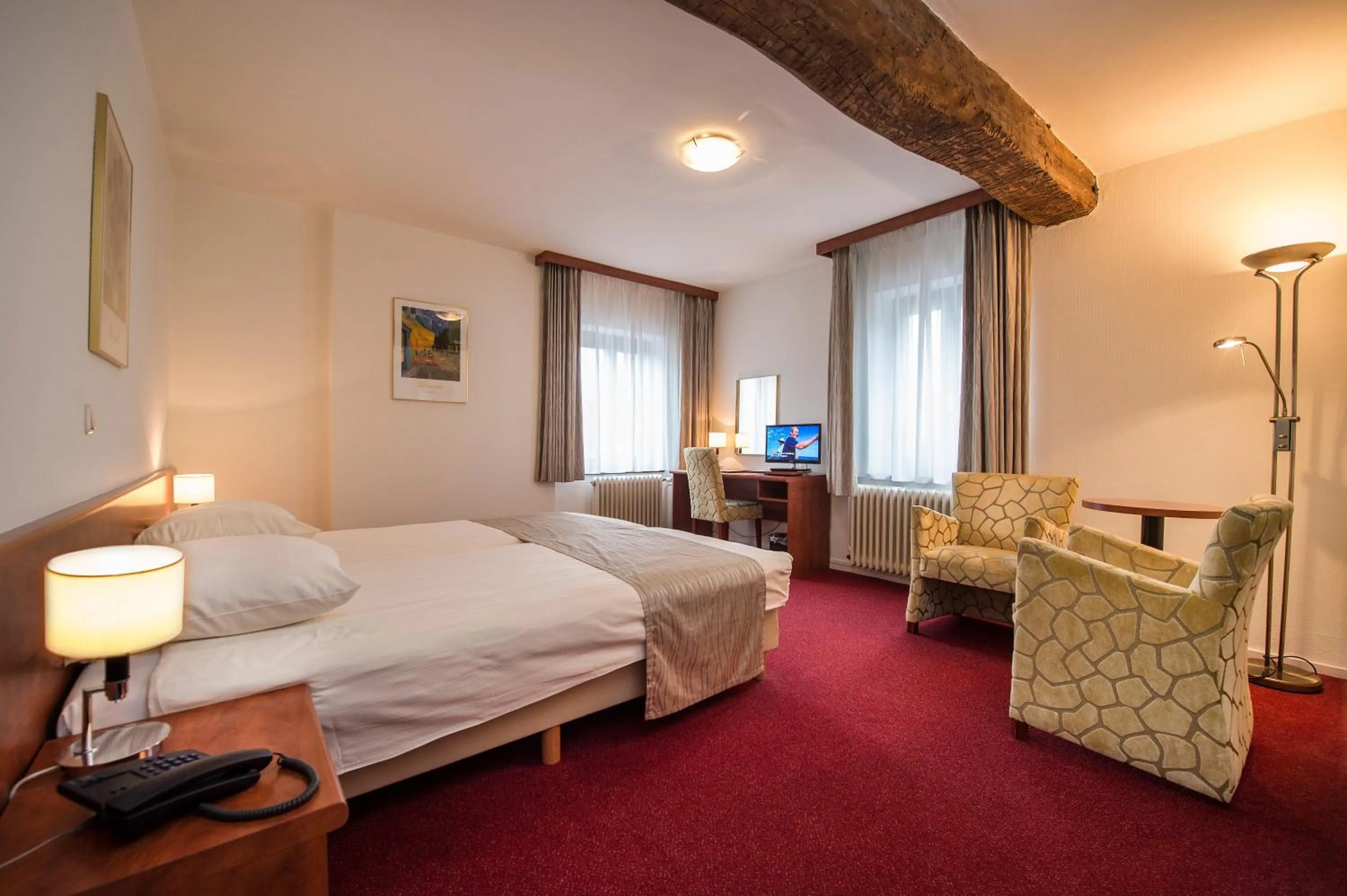 Photo of the whole room, Bed in Hotel Restaurant in den Hoof