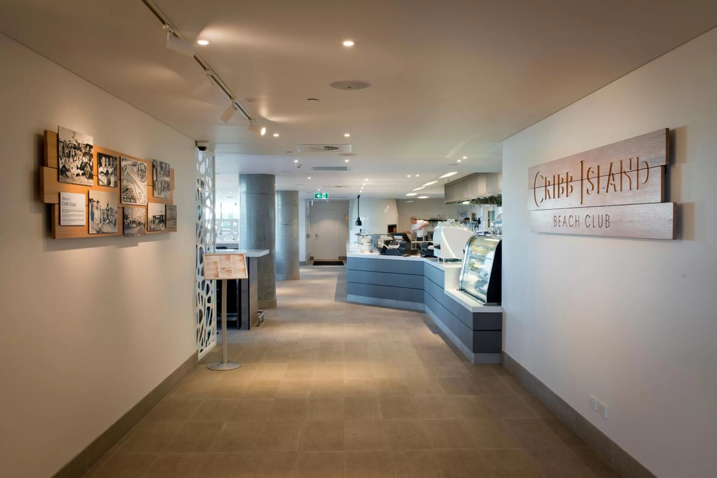 Restaurant/places to eat in ibis Brisbane Airport