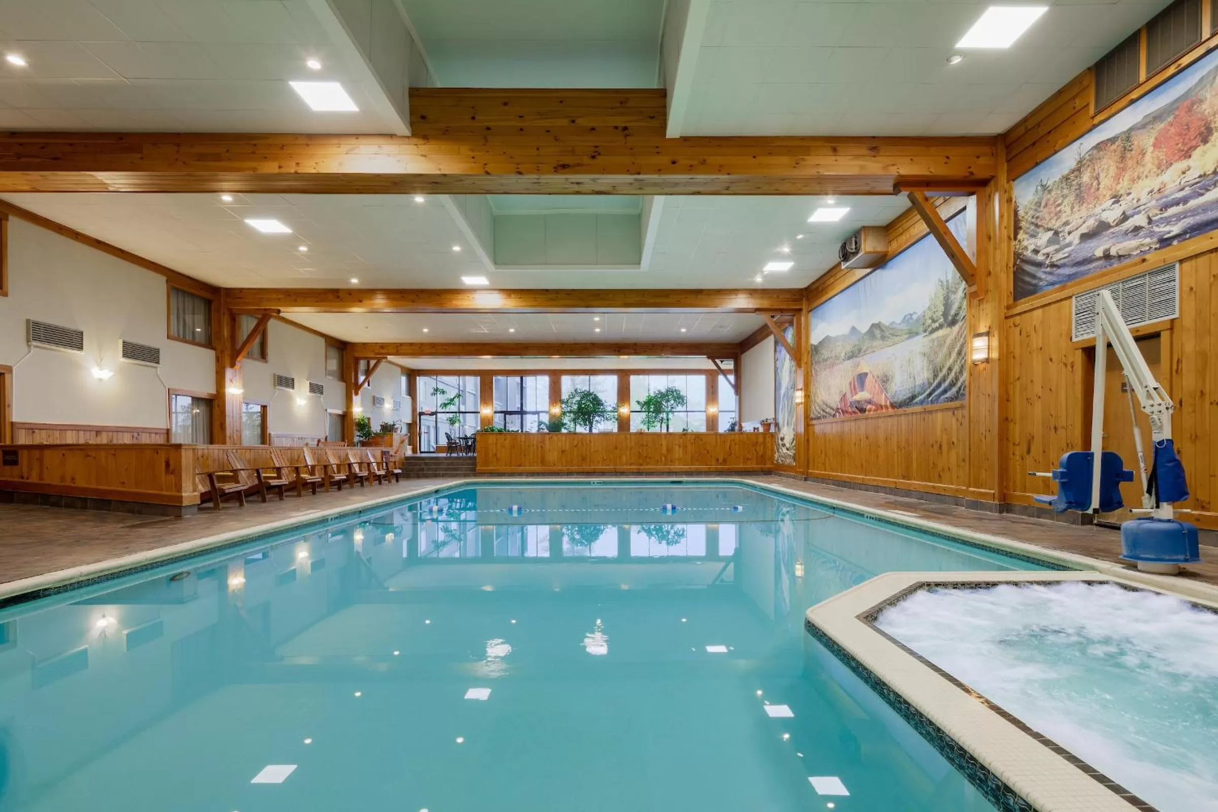 Swimming pool in Crowne Plaza Lake Placid by IHG
