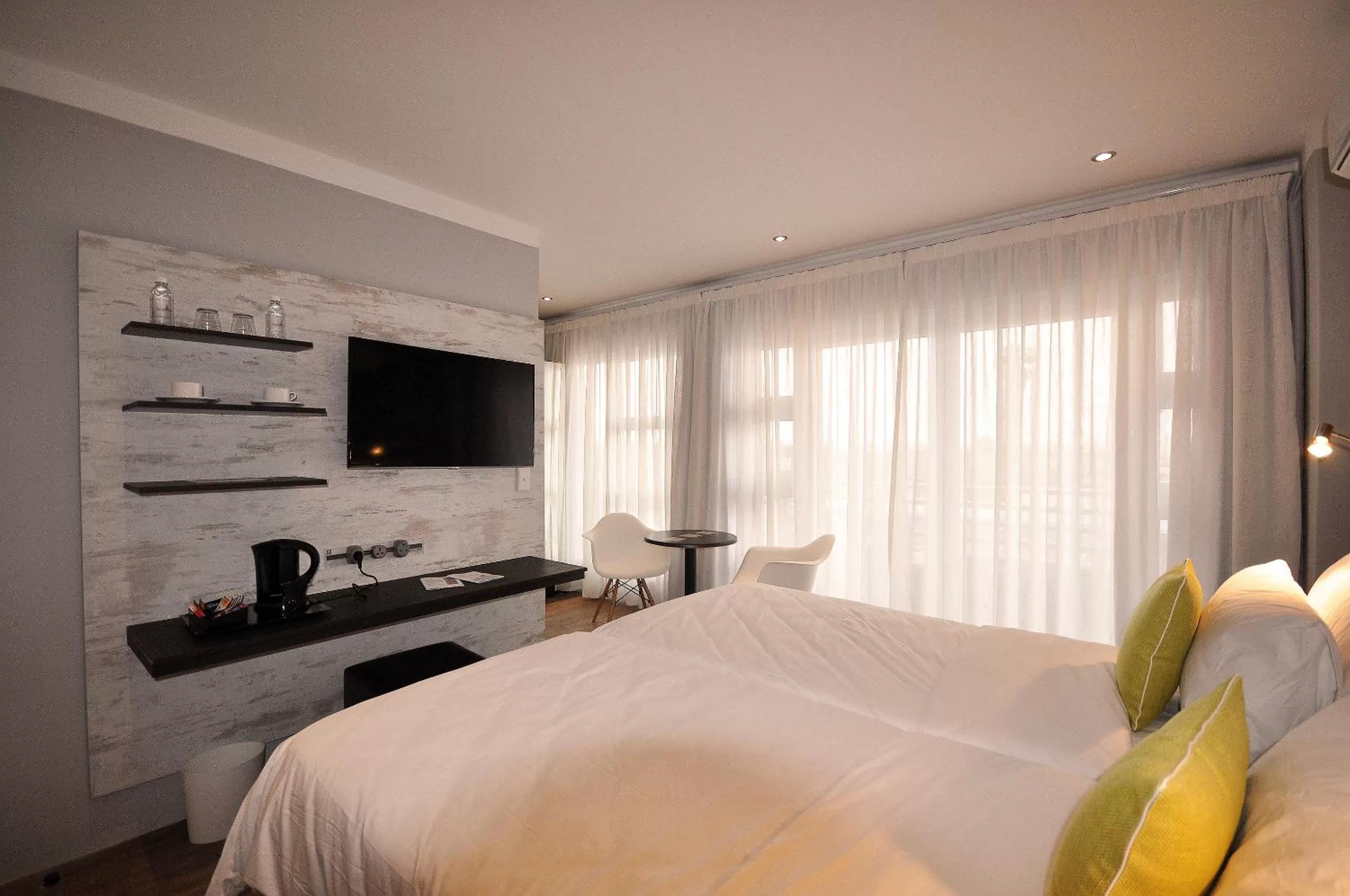 TV and multimedia, Bed in Swakopmund Plaza Hotel