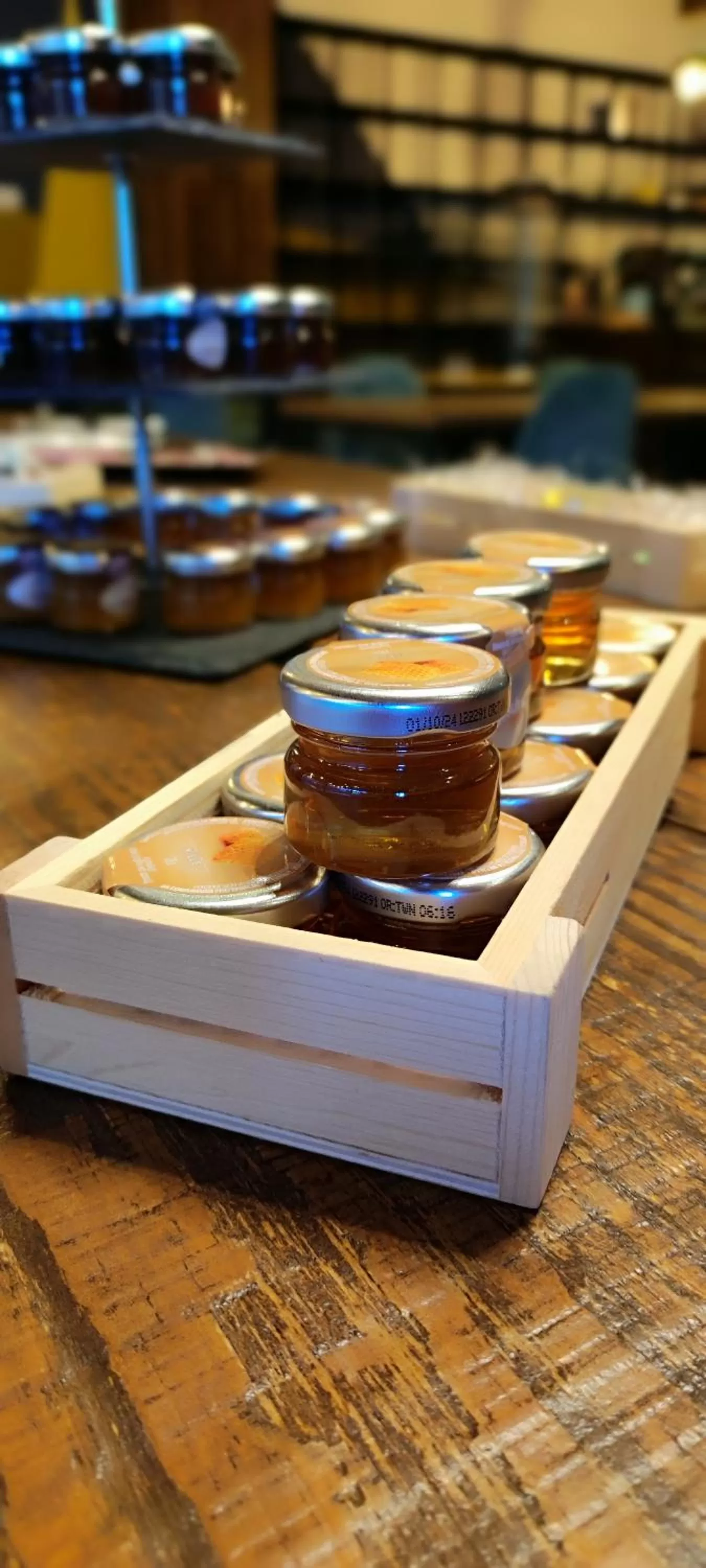 Breakfast in Chalet Lago