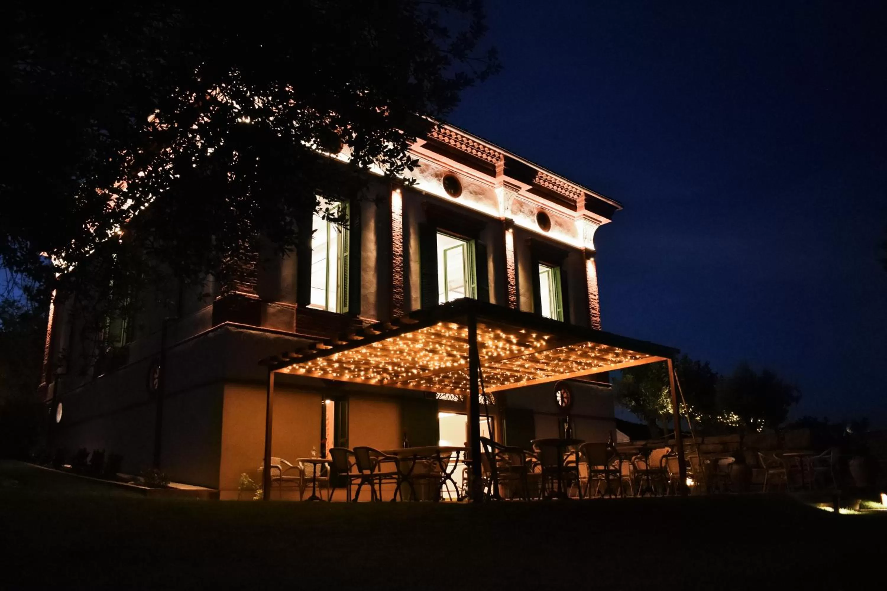 Restaurant/places to eat in Hotel Montrubí 1771 - Slow Winery Hotel - Adults only