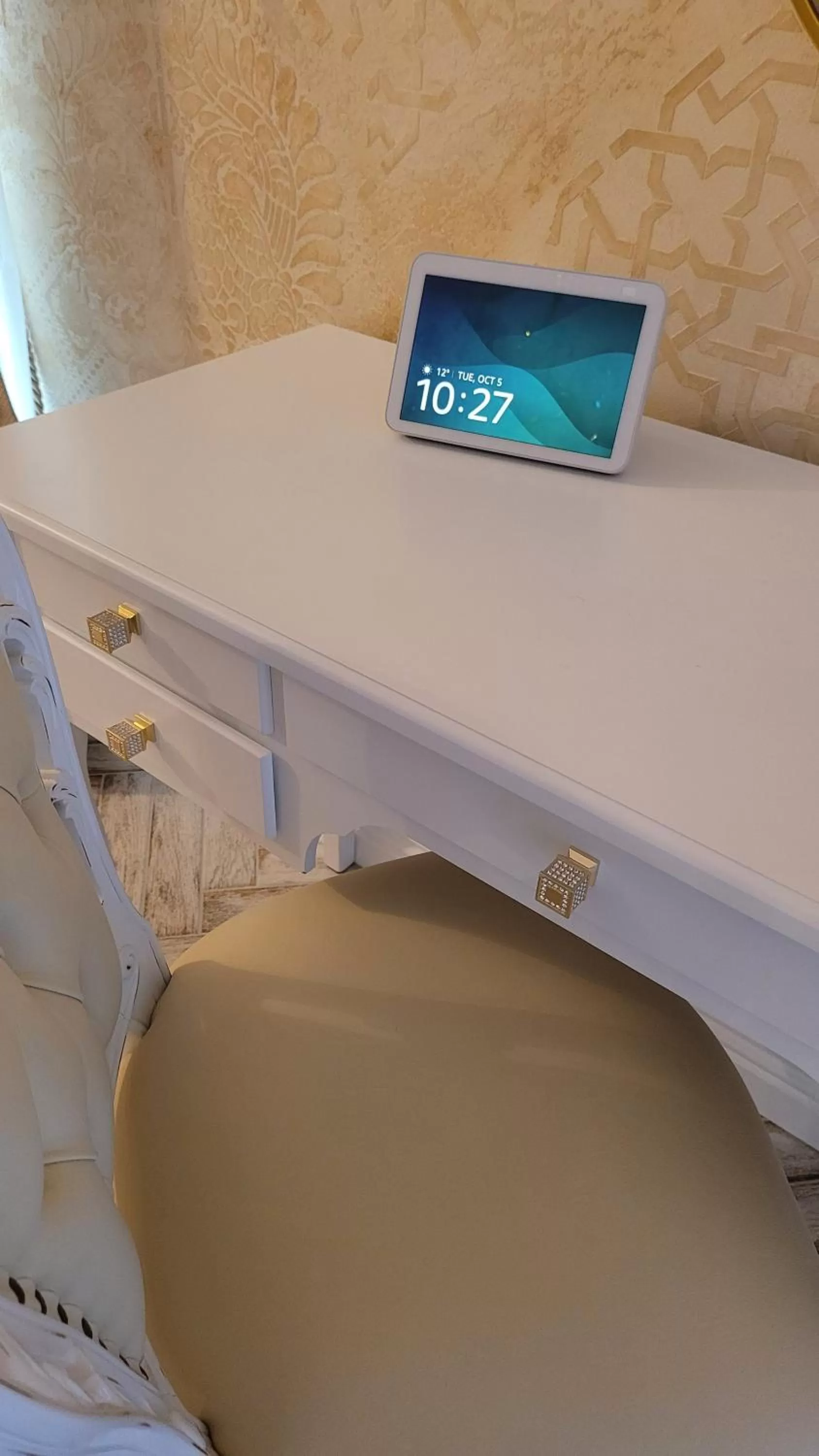 TV and multimedia, TV/Entertainment Center in Terrace Suites Iasi