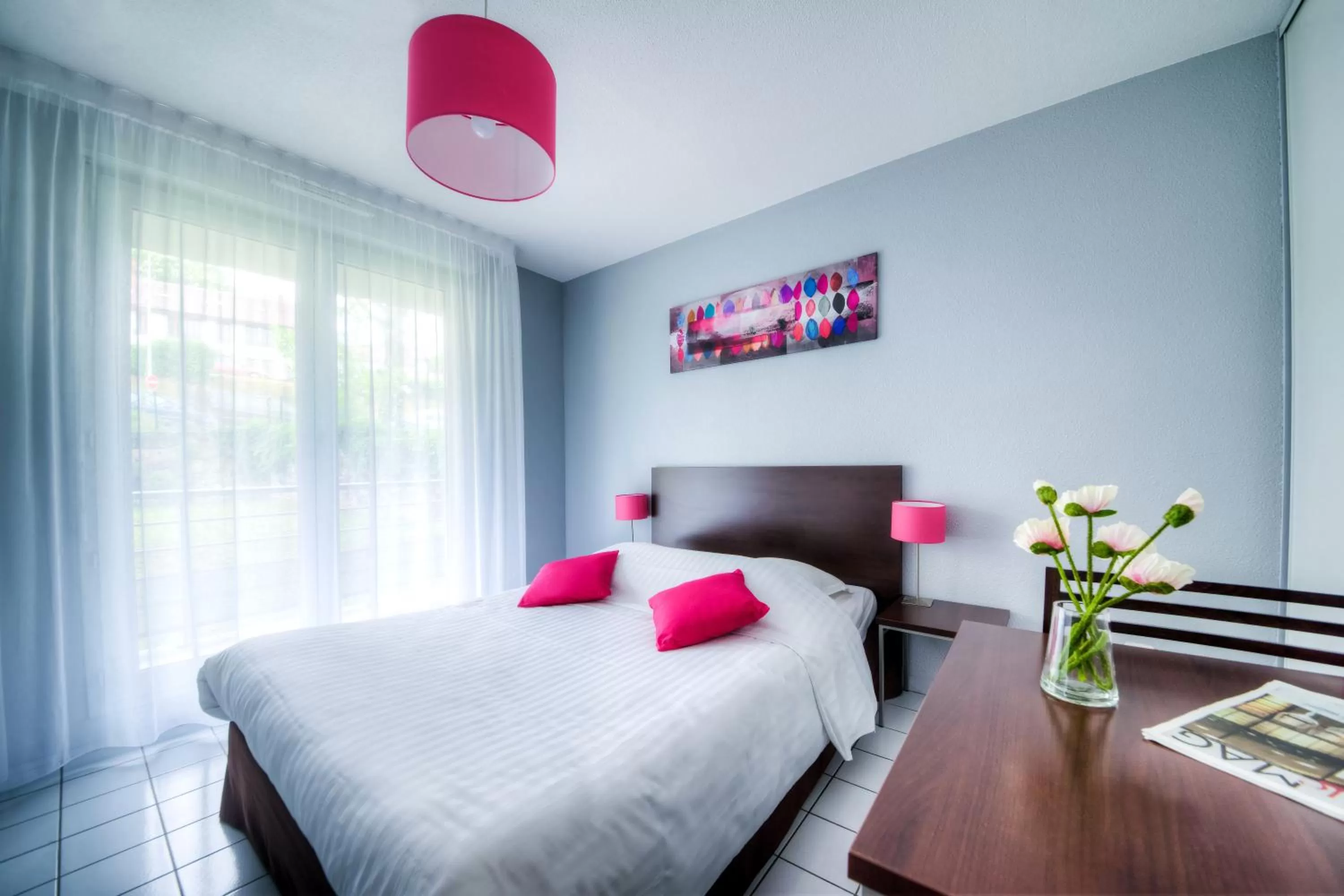 Bed in Zenitude Hôtel-Résidences La City