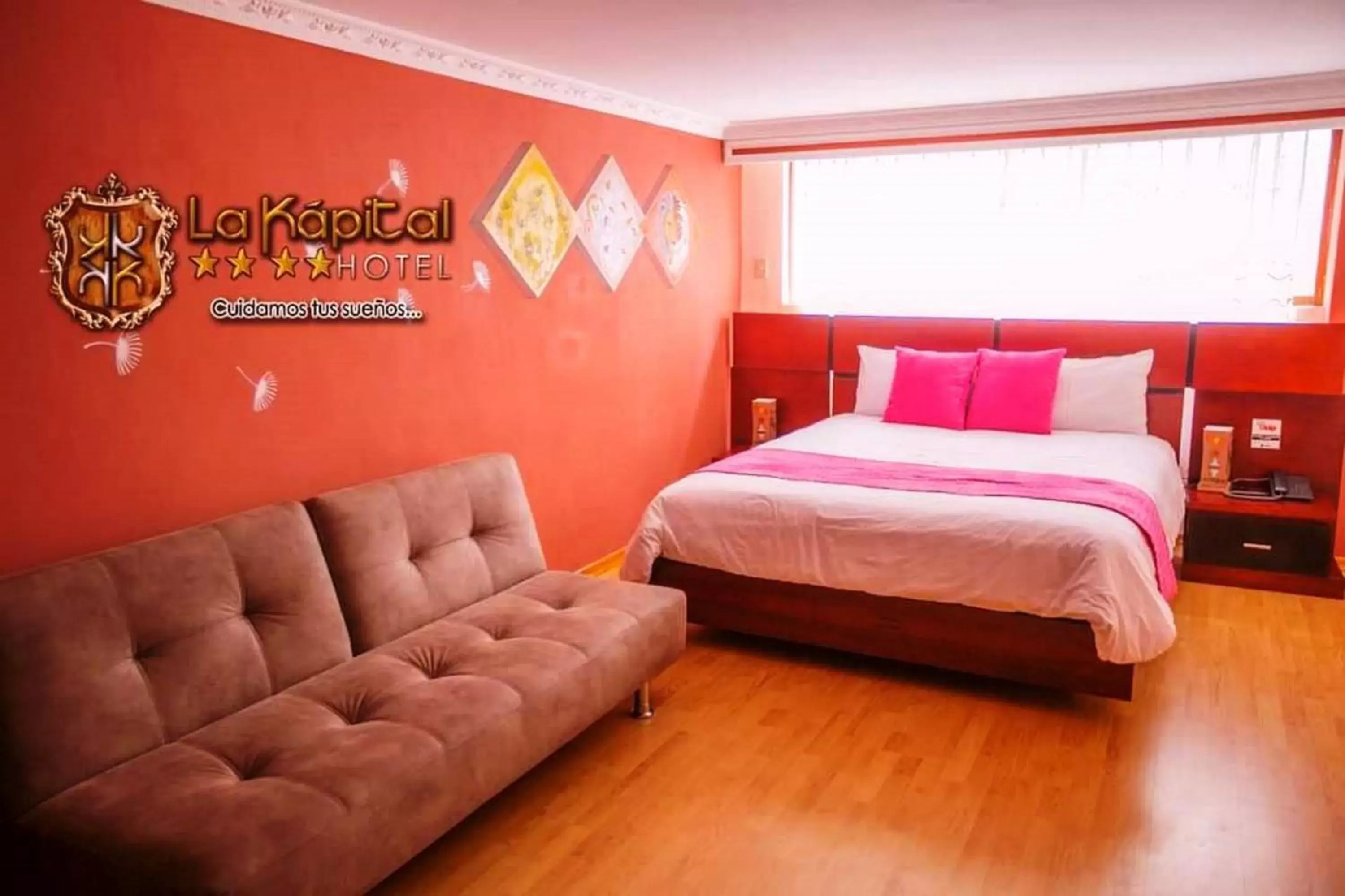 Queen Room - single occupancy in La Kapital Hotel Queen Room - single occupancy in La Kapital Hotel