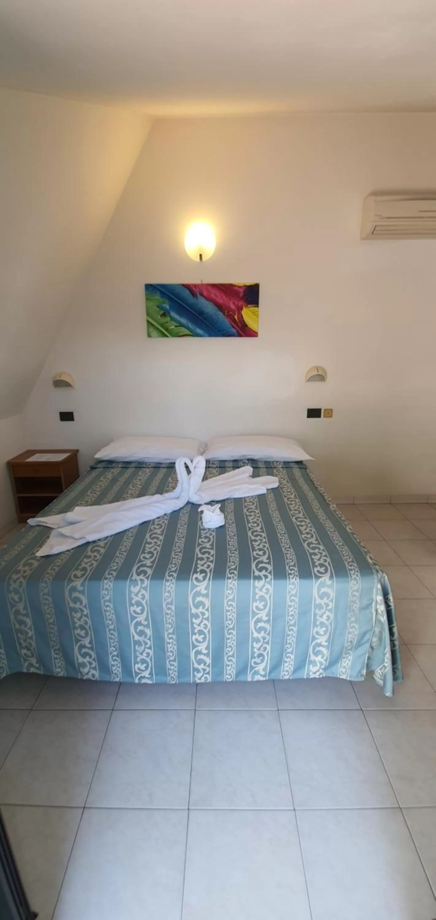 Bed in Hotel Vela Azzurra