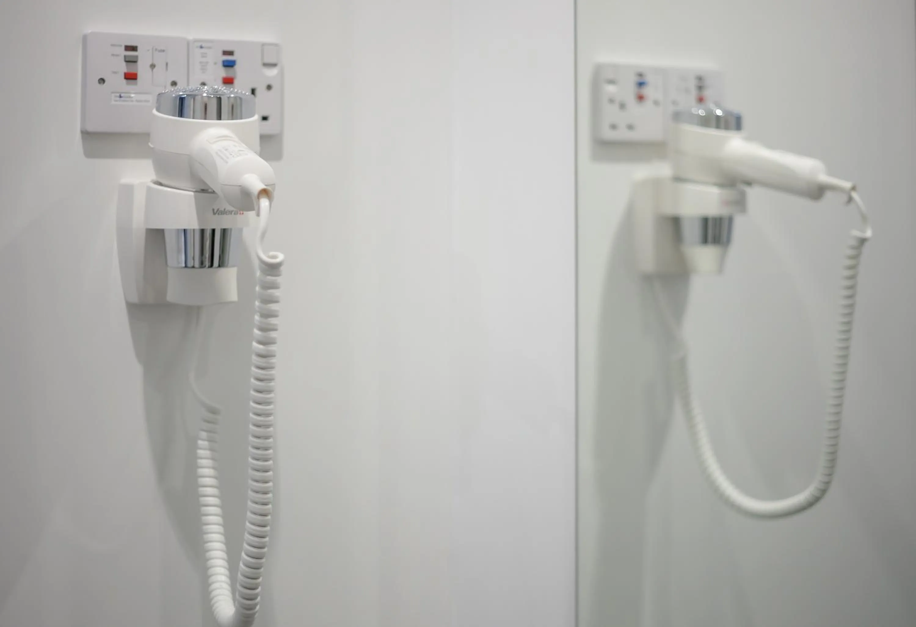 hair dryier in West End Hotel