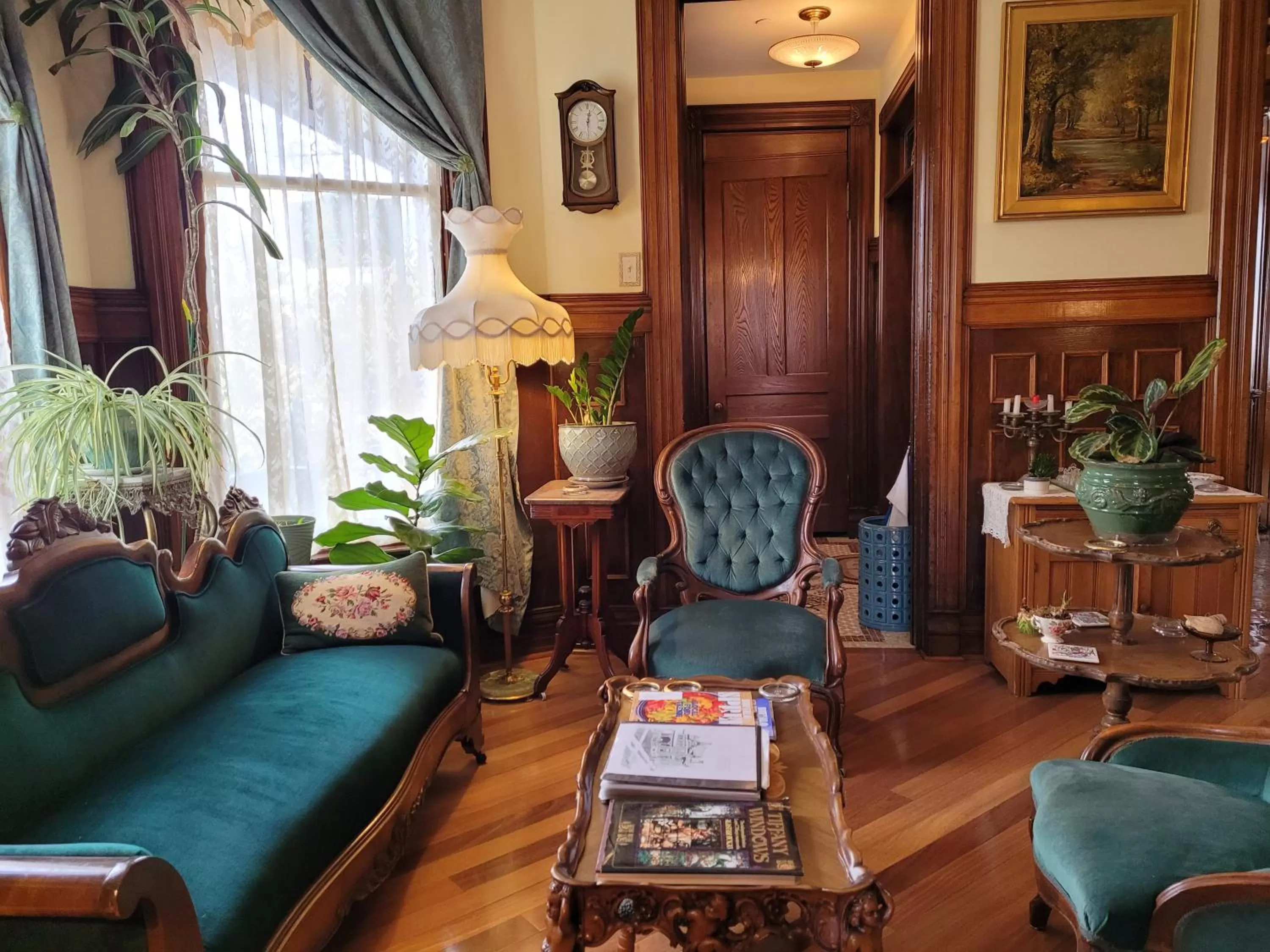 Living room in Buffalo Harmony House