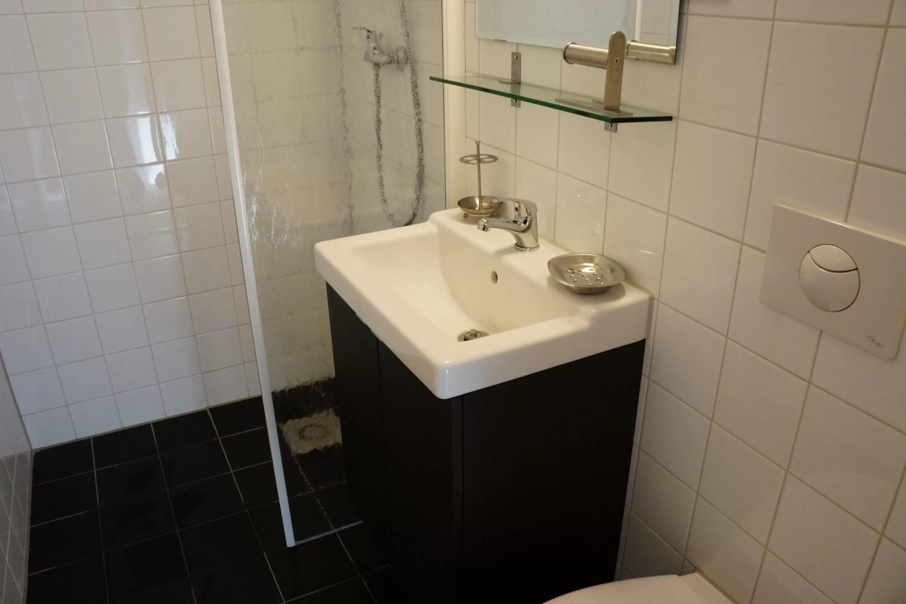 Shower in Quarenta Studio