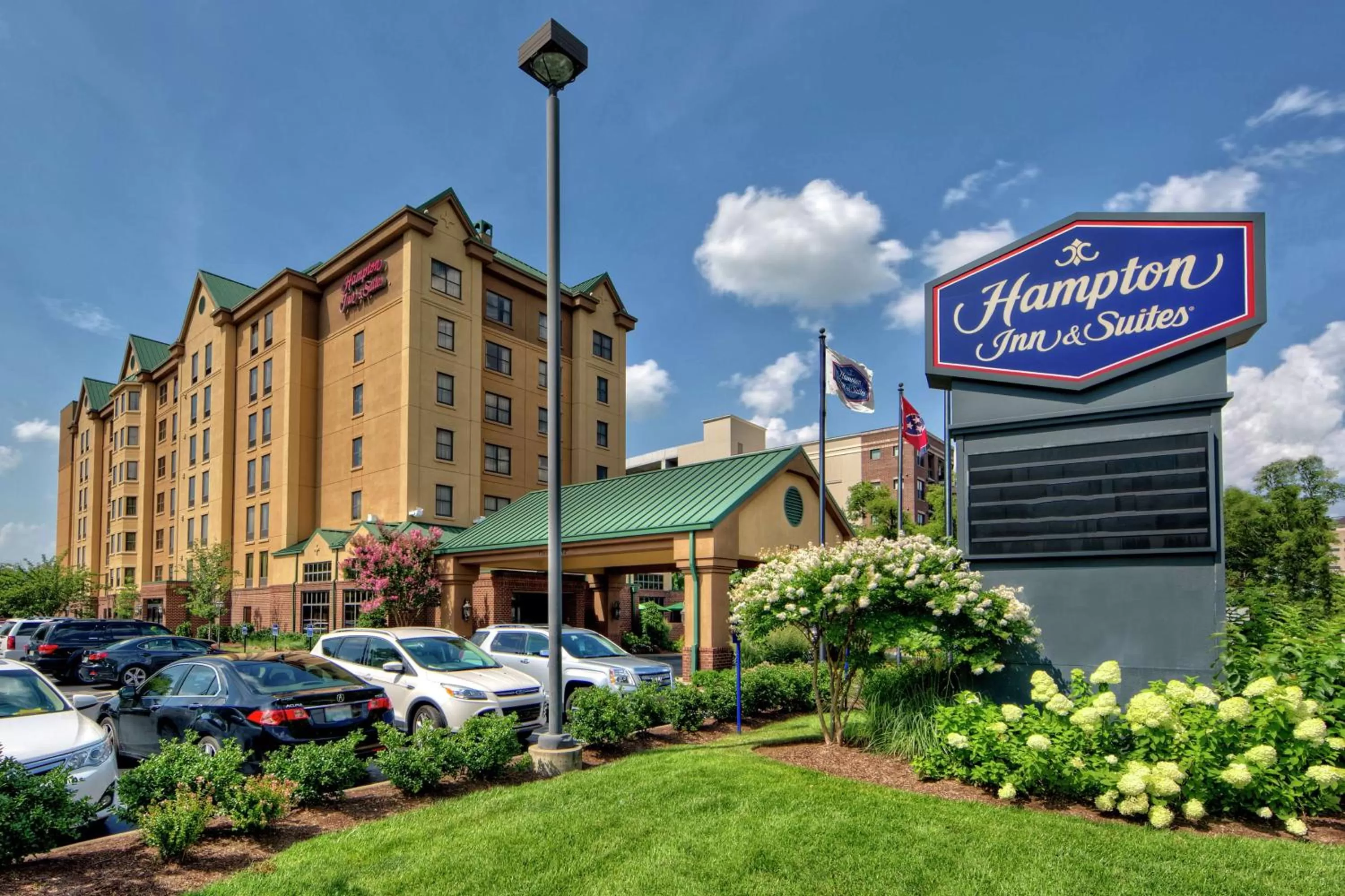 Hampton Inn & Suites Nashville-Vanderbilt-Elliston Place