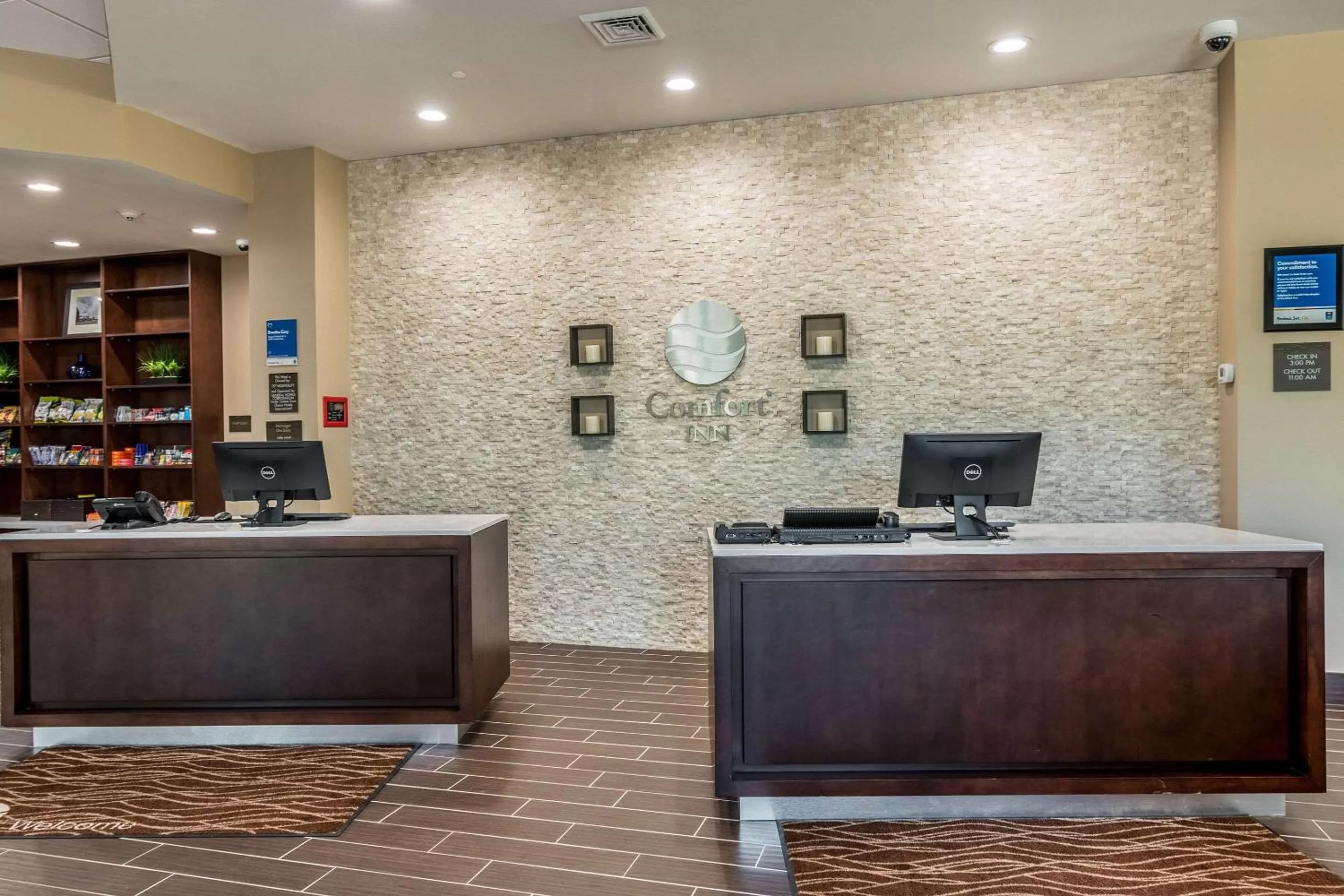 Lobby or reception in Comfort Inn Edwardsville - St Louis