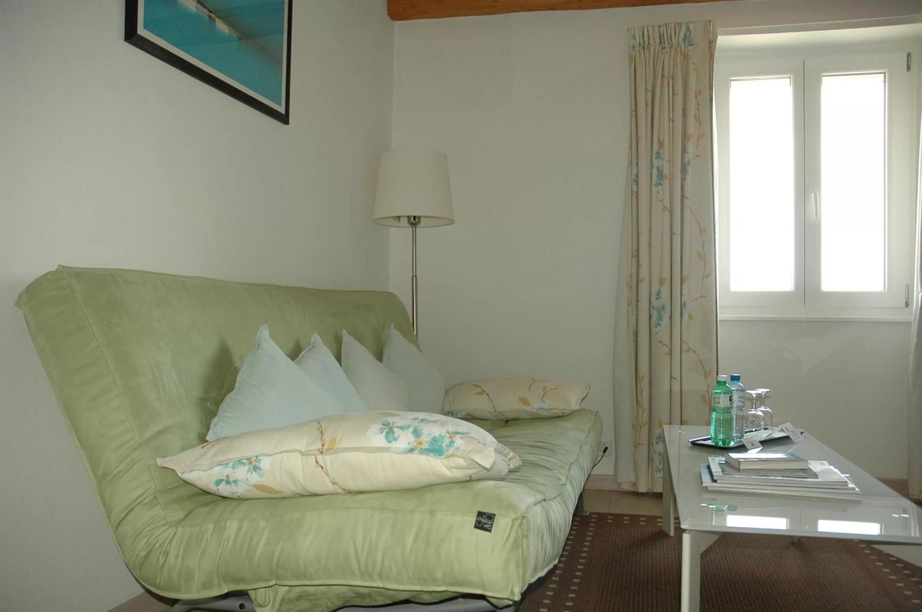 Seating area in Auberge de Dully