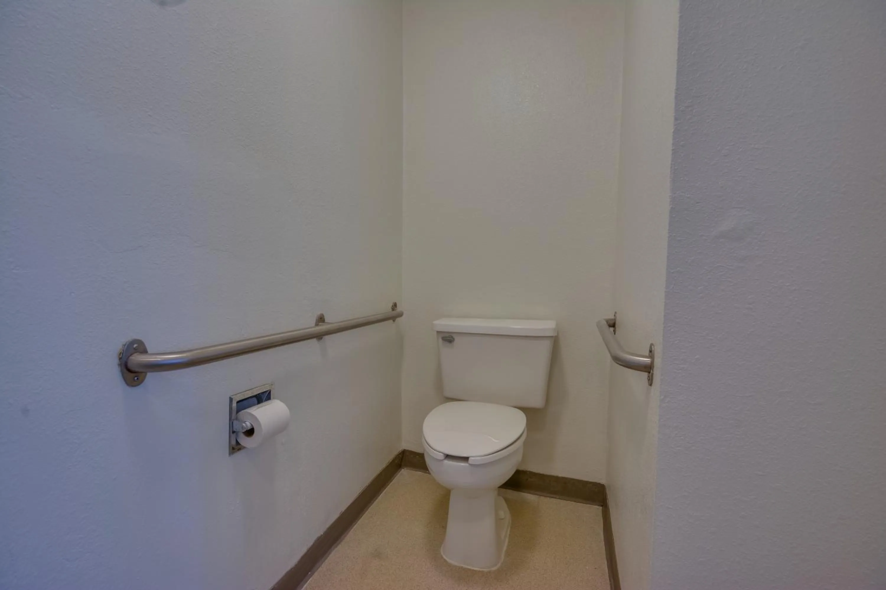 Toilet in Motel 6-Birmingham, AL