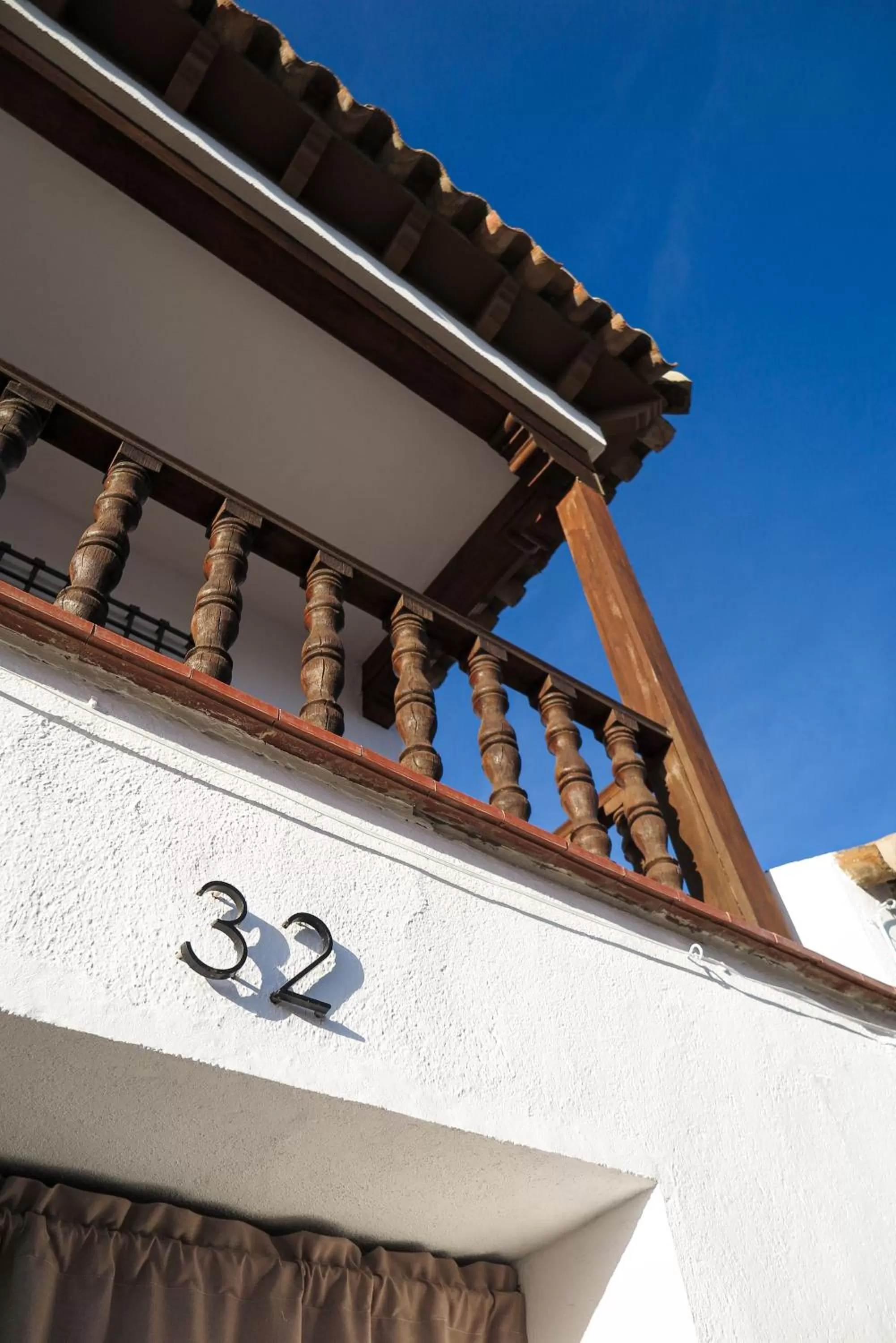 Facade/entrance in Tomé, casa de huéspedes
