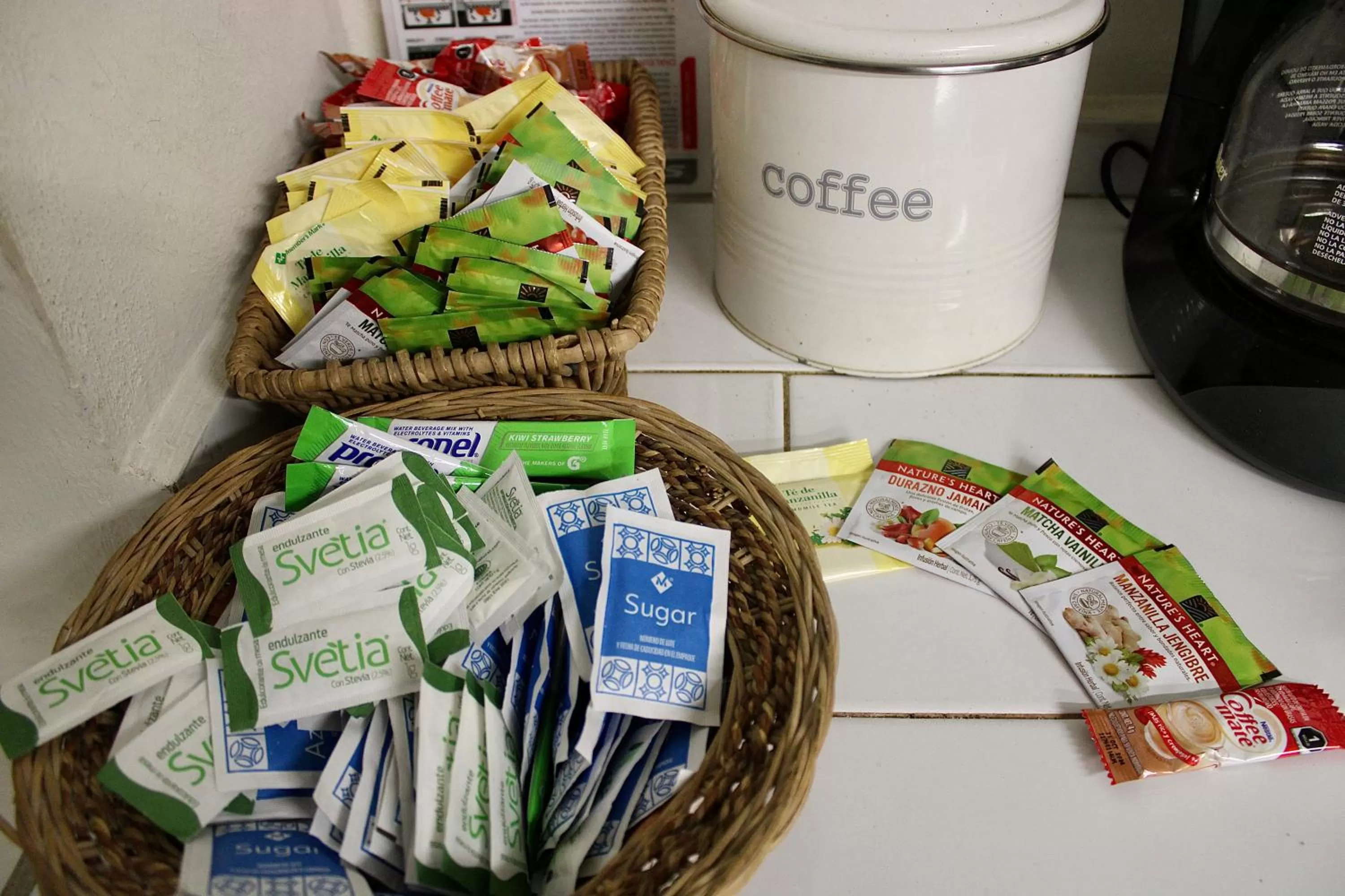 Coffee/tea facilities in Villa Merida Boutique Hotel