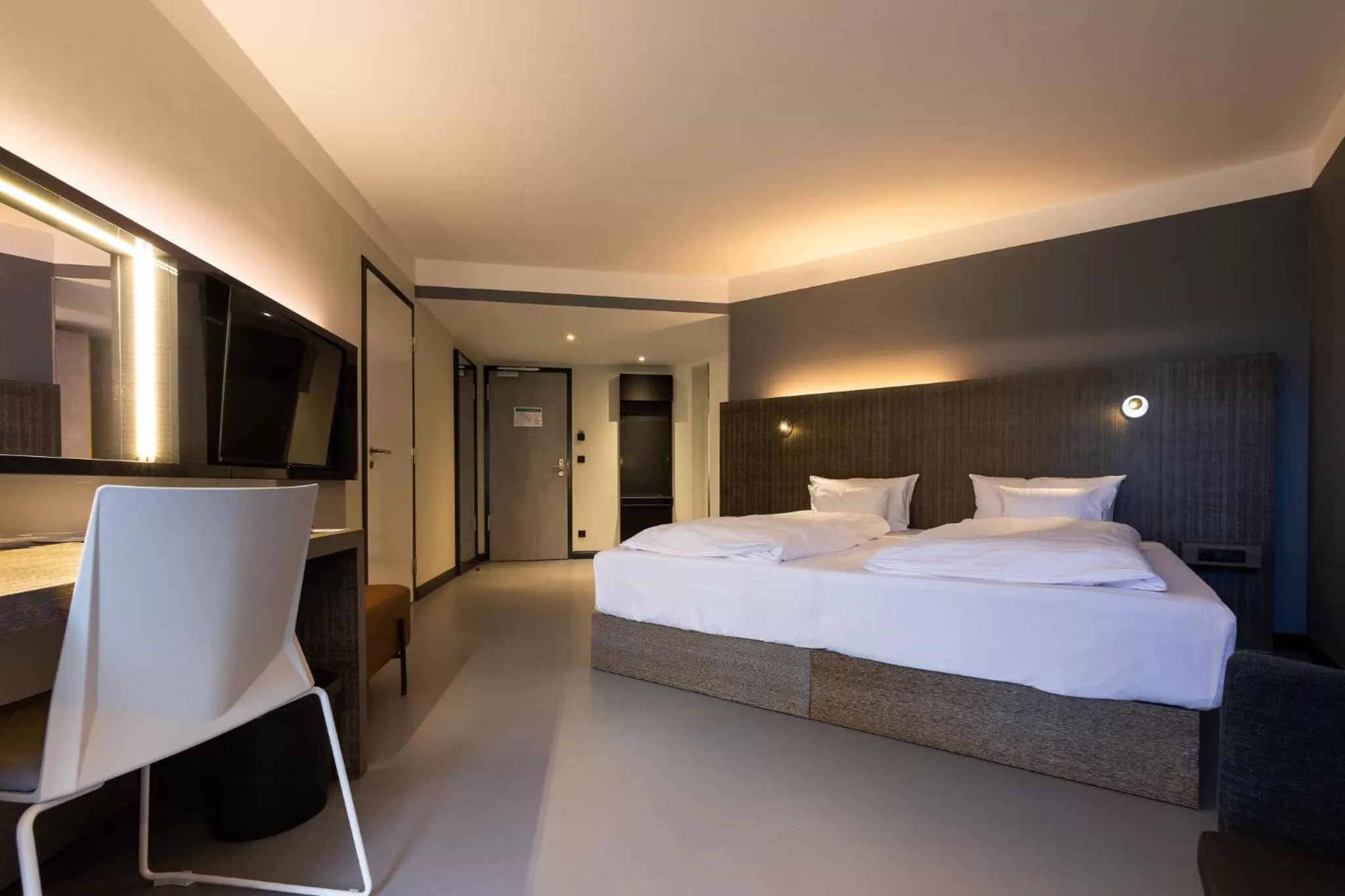 Photo of the whole room, Bed in GINN Hotel Berlin Potsdam