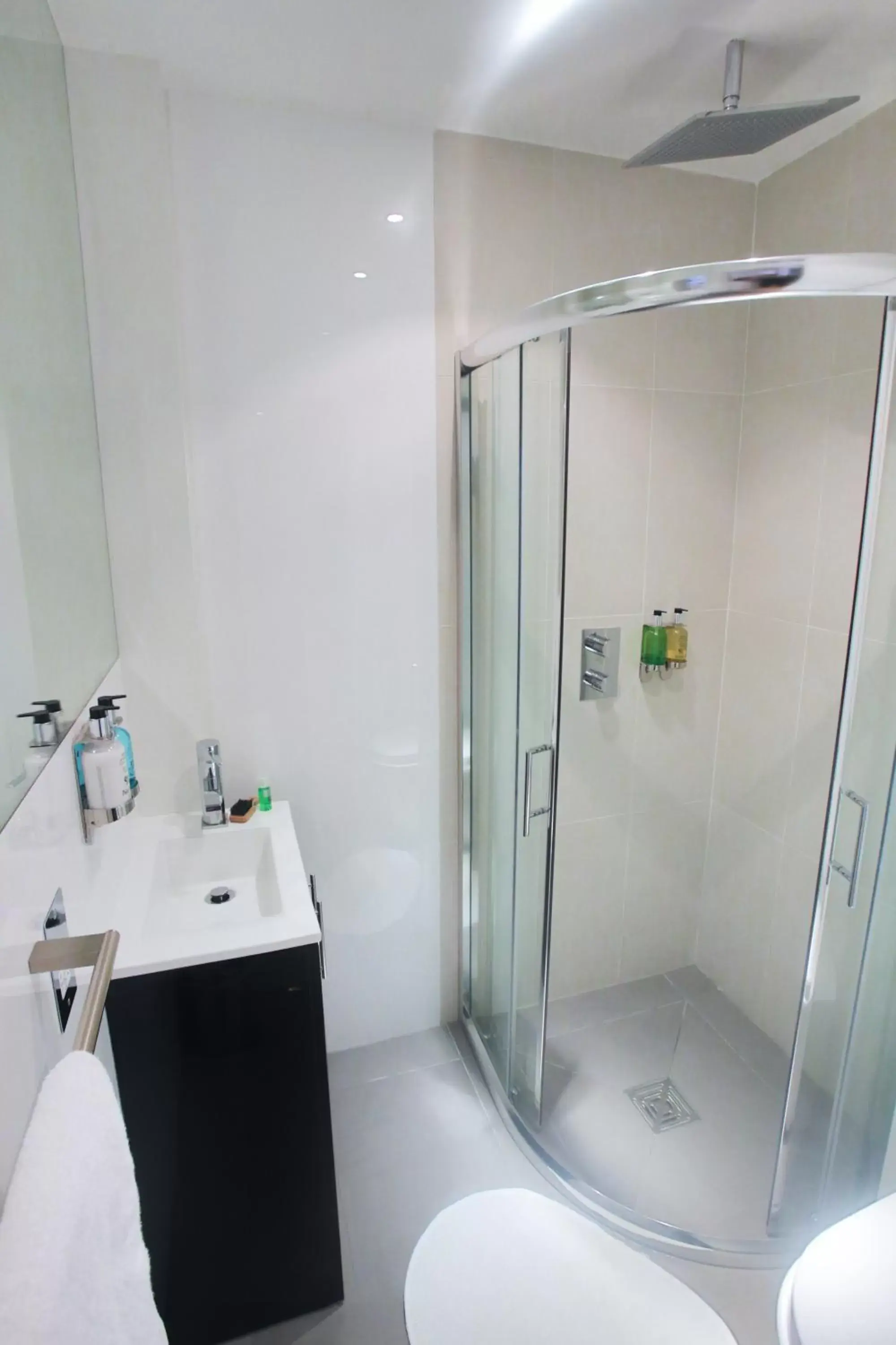 Double Room with Balcony in Room Home Stay Double Room with Balcony in Room Home Stay