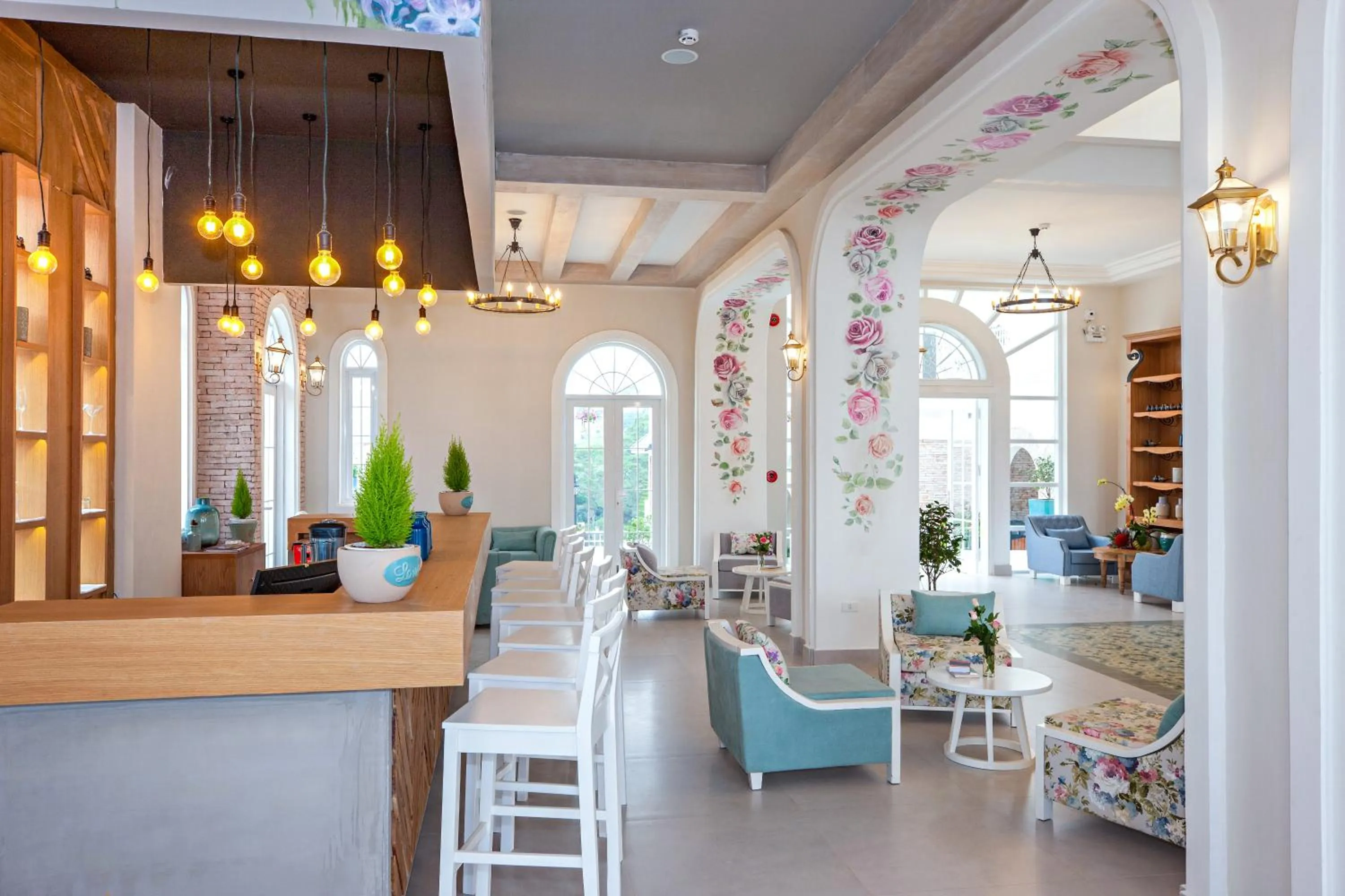 Restaurant/places to eat in Dalat De Charme Village