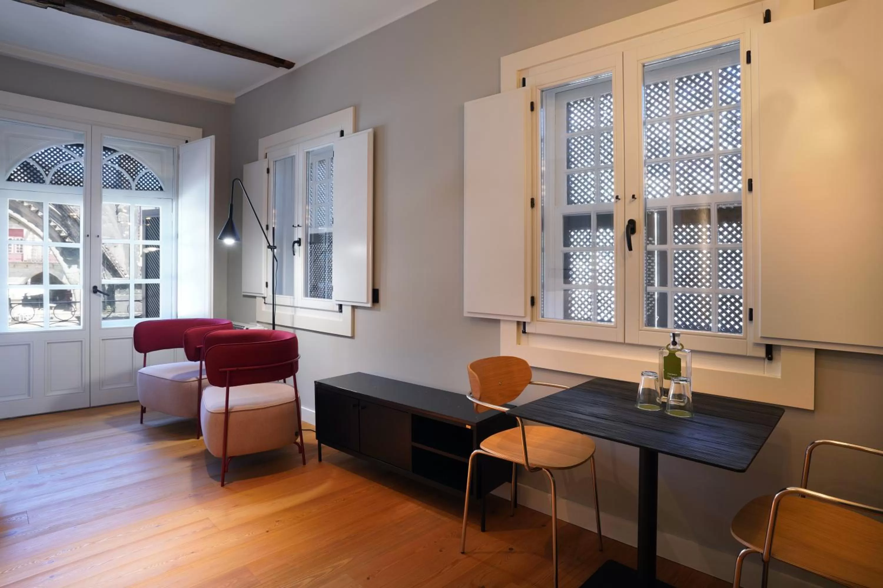 Seating area in Hotel da Oliveira