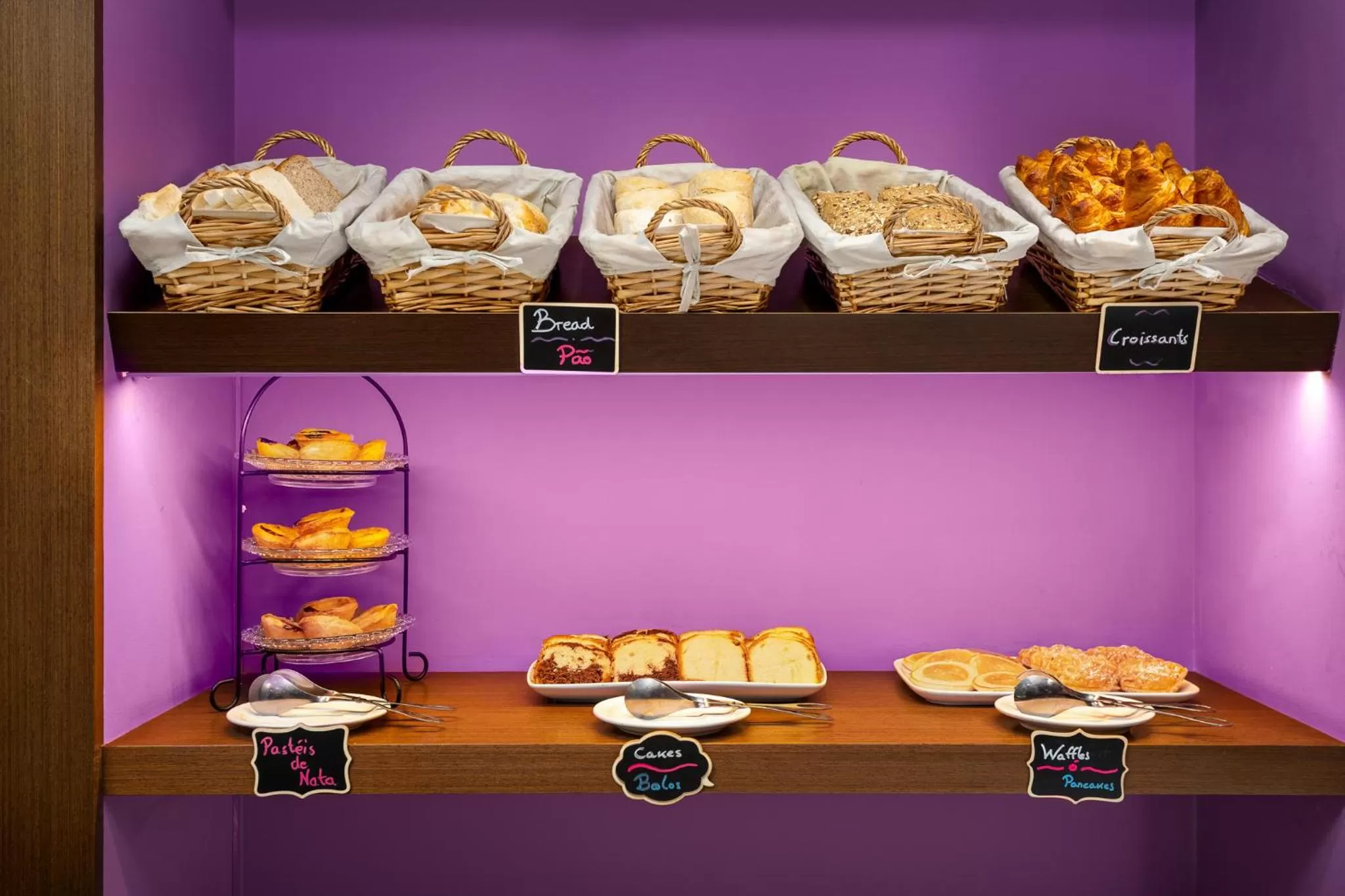 Food and drinks in Hotel Luena